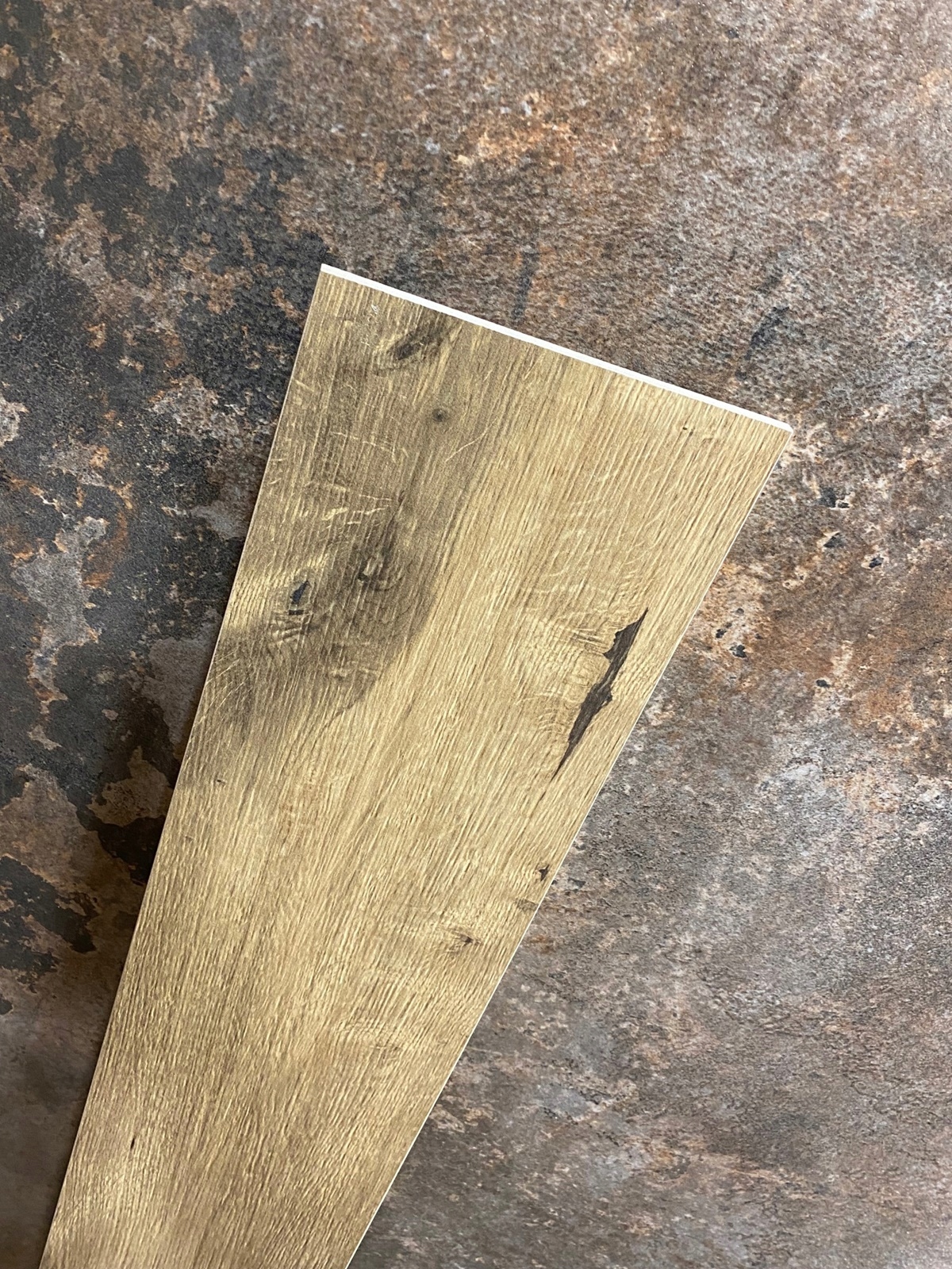 Płytka drewnopodobna rustikalny dąb 19,8x119,8 Długość 120 cm