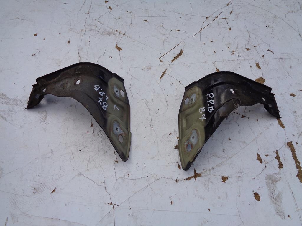 WSPORNIK BŁOTNIKA PRAWY PRZÓD VW PASSAT B7