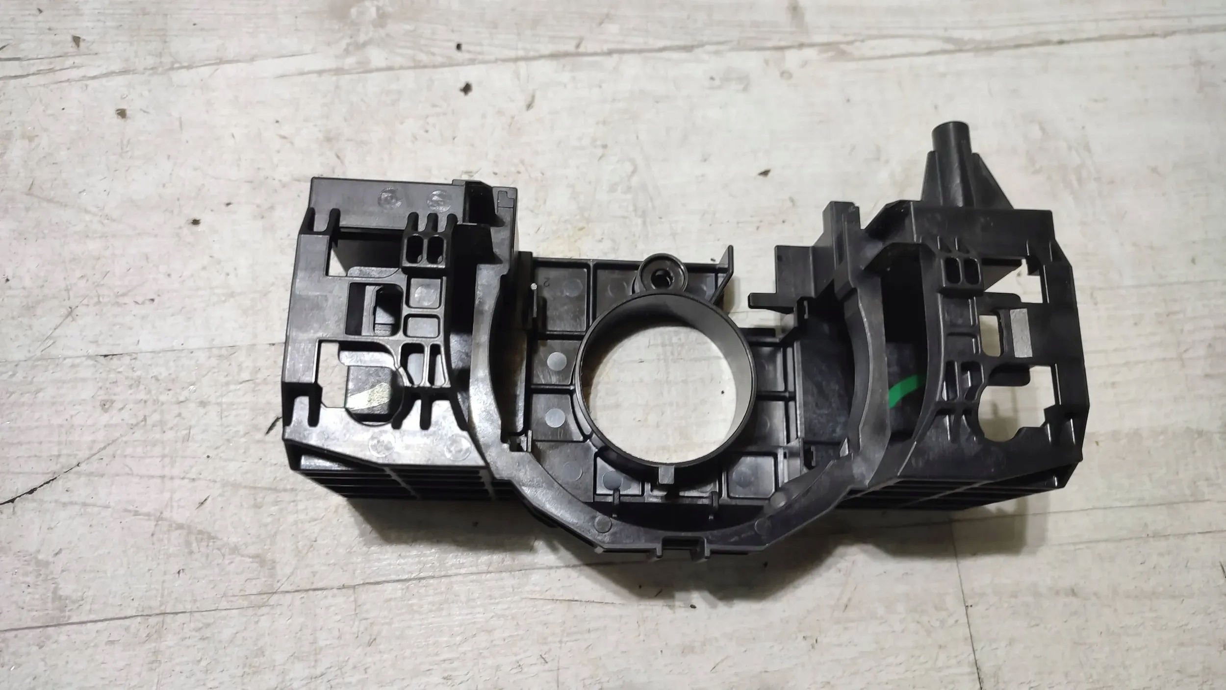 Mazda 3 III BM 17r Support plaque tasmy, manetek
