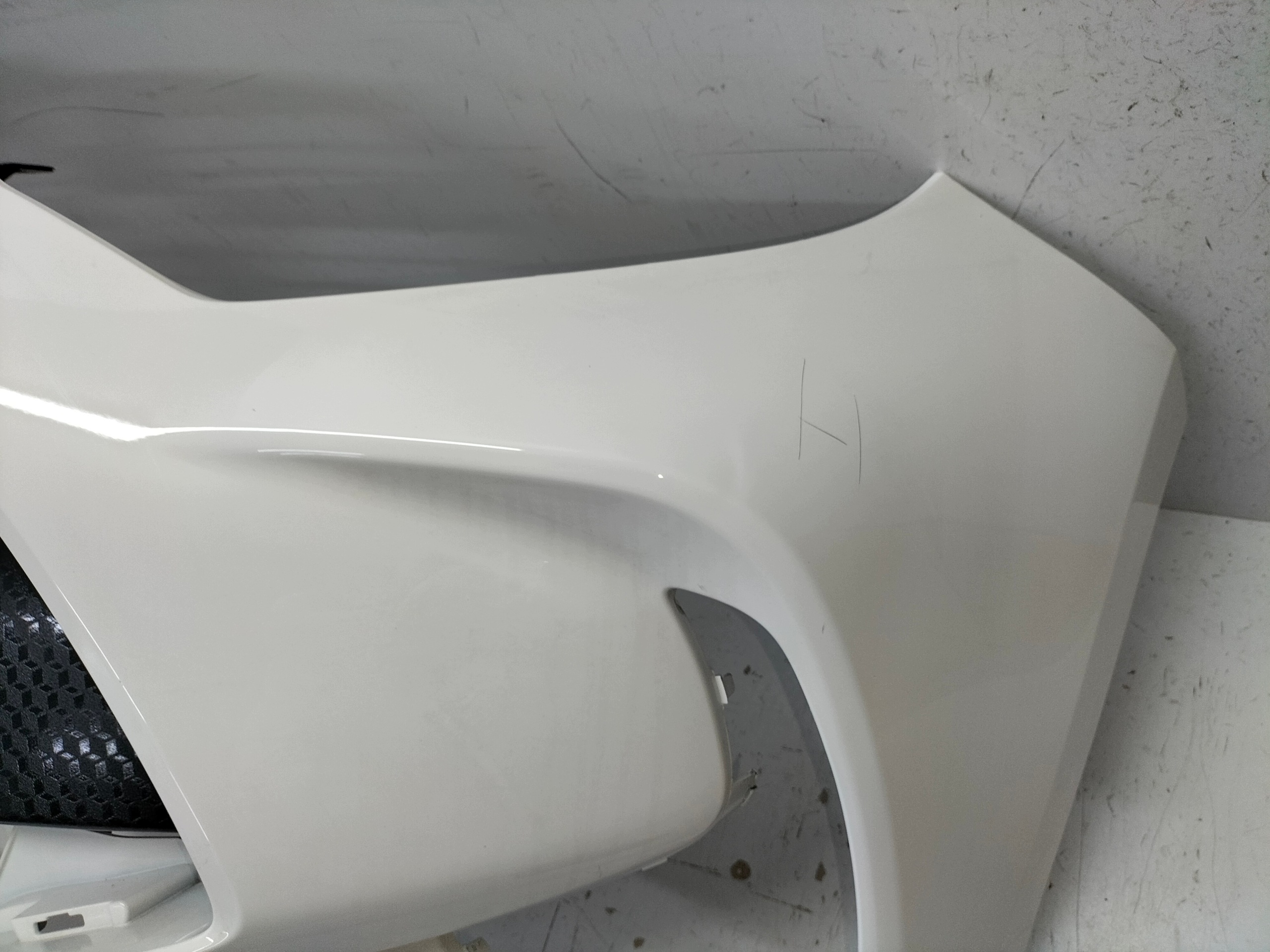 front bumper front TOYOTA YARIS 4 IV 20