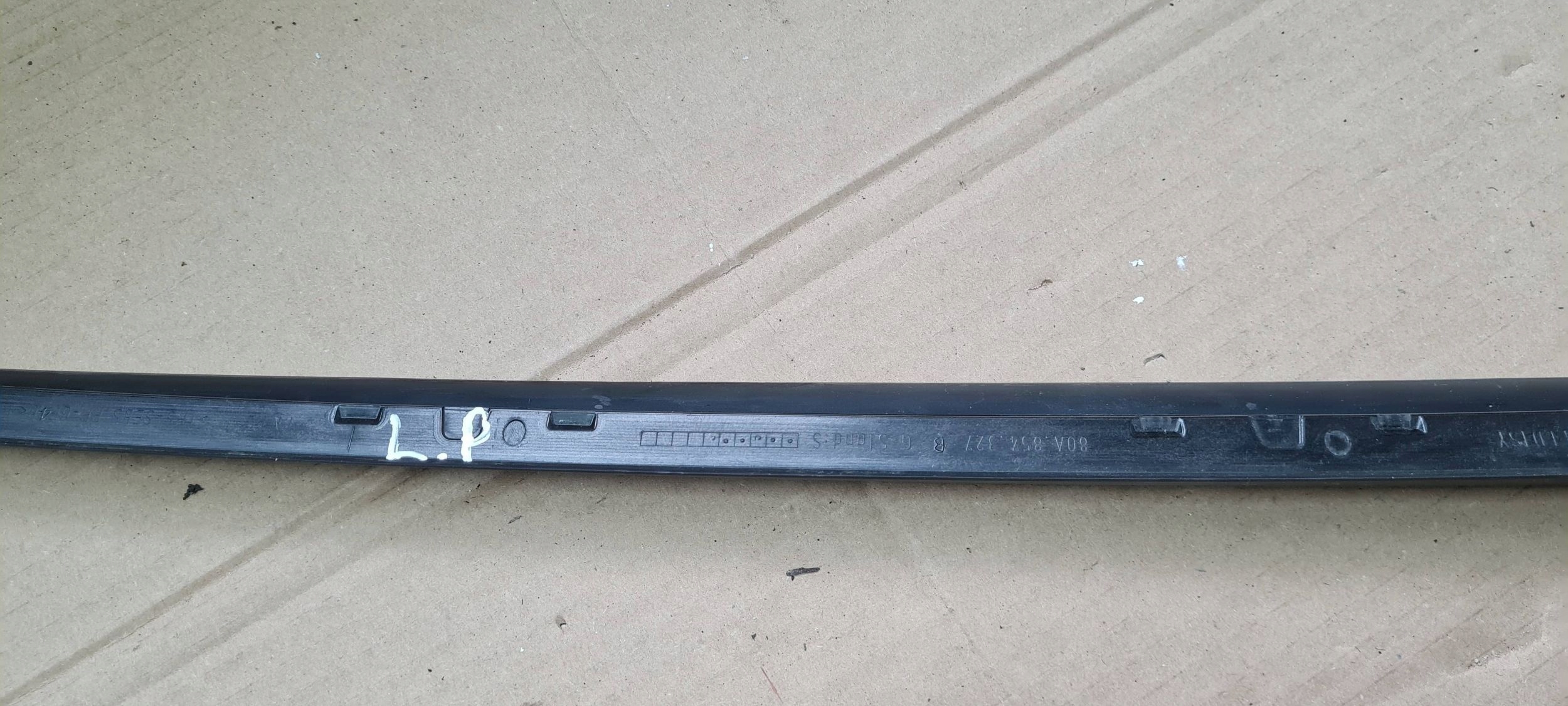 Q5 80A SQ5 moulding dust windows CZOLOWEJ left 80A854327B