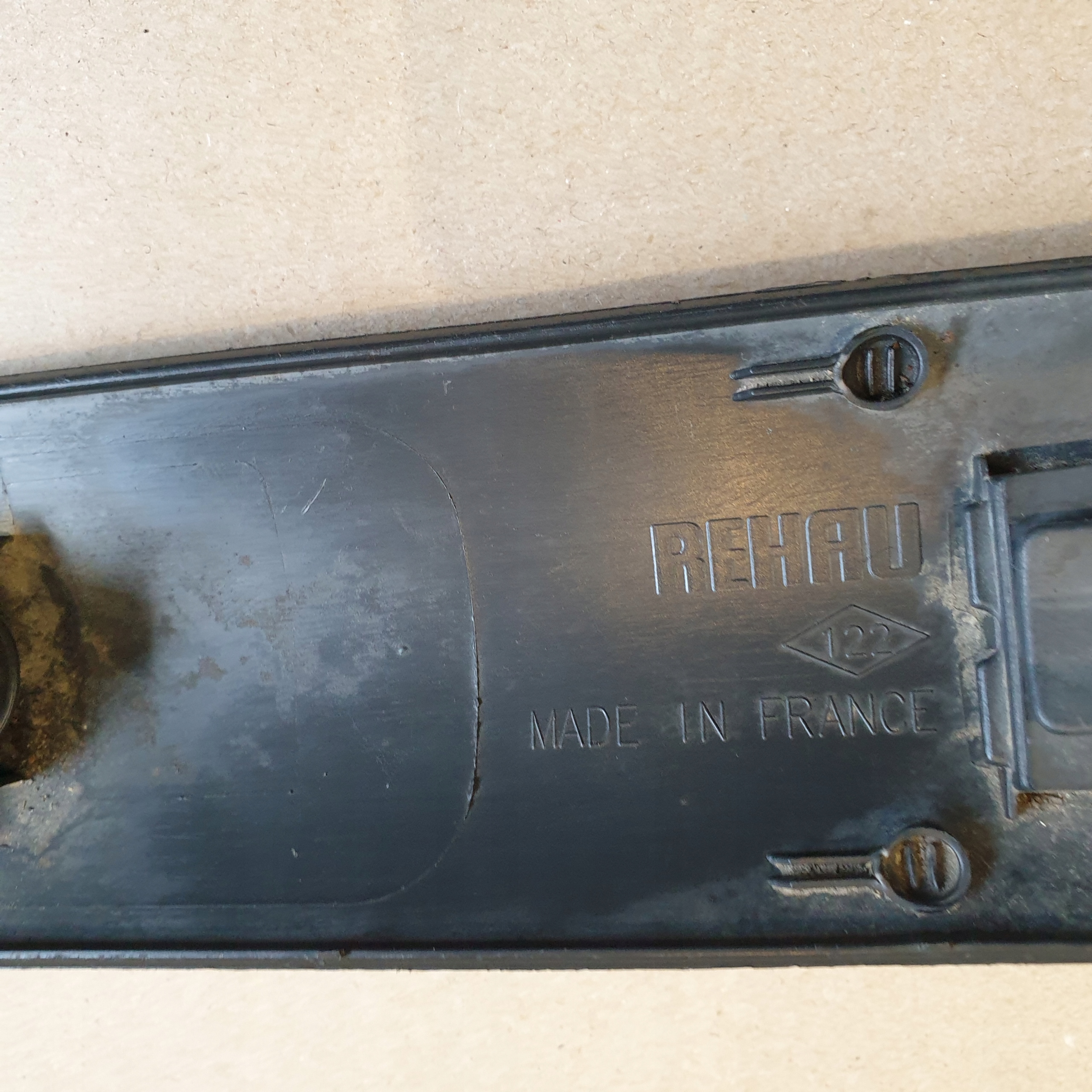 moulding door left front RENAULT MEGANE and 5D OE