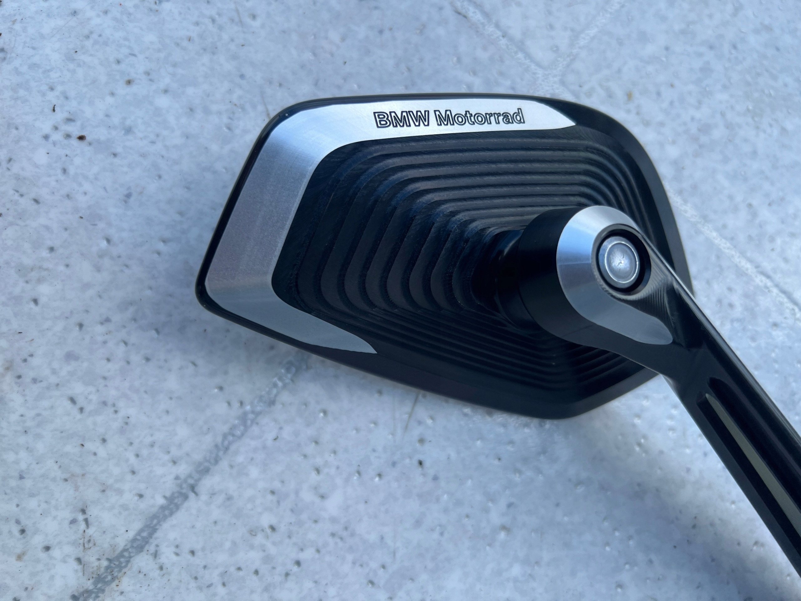 Pravé zrkadlo Bmw R1250GS K50 K51 R1250R K53 Bmw 8406498 Option 719