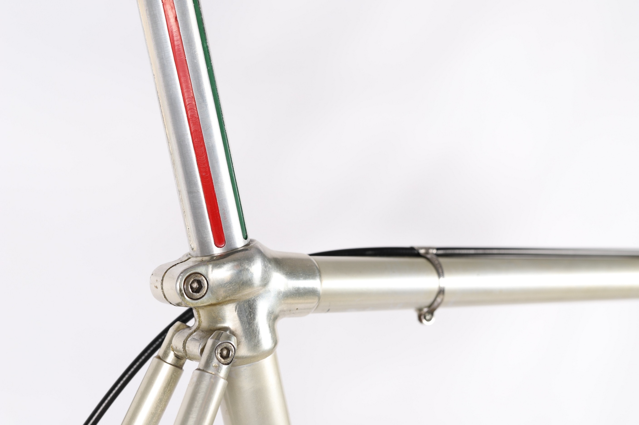 GUERCIOTTI SUPER LIGHT "DRILLIRIUM" 59cm Rodzaj przerzutki zewnętrzna