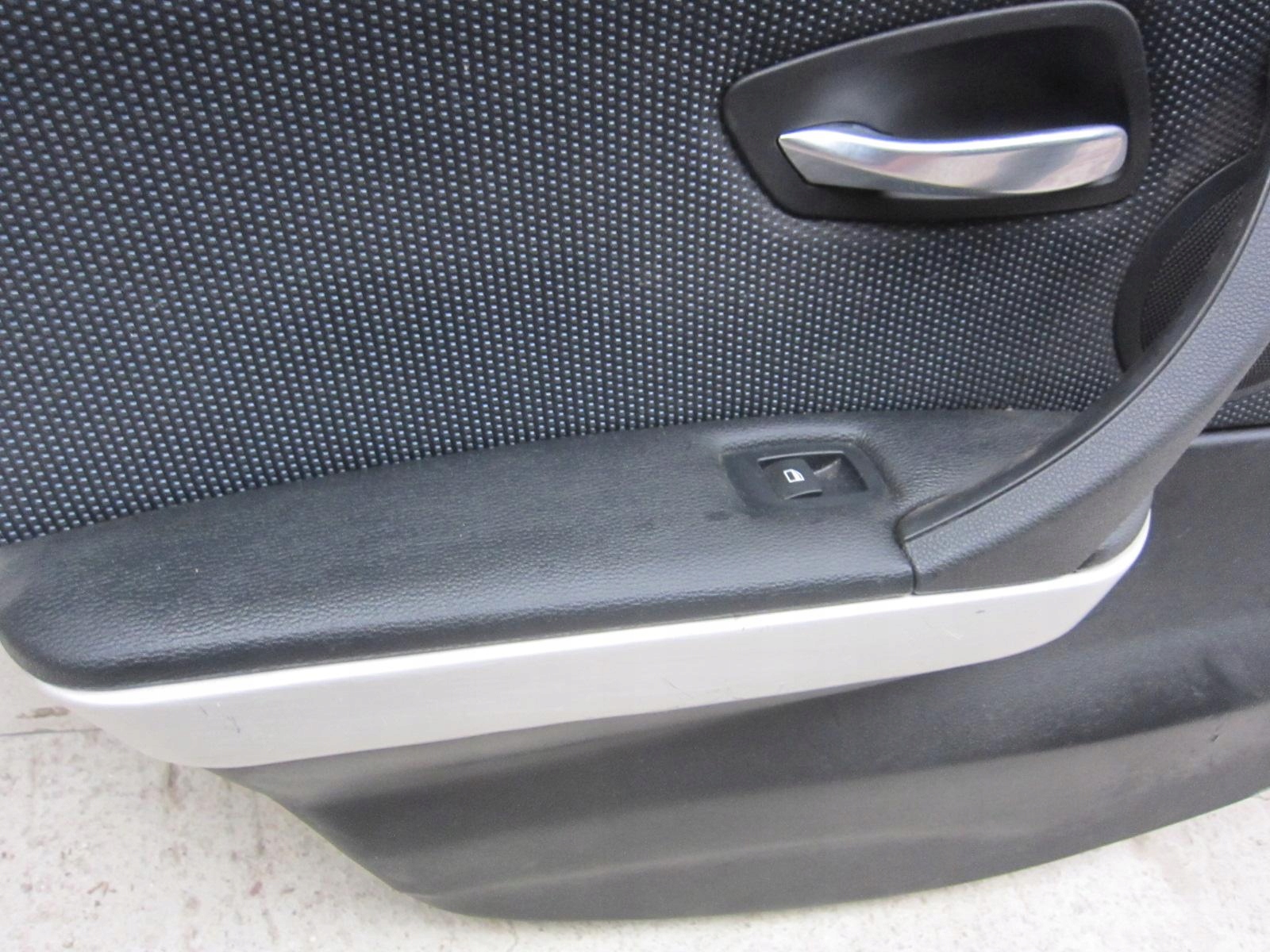 BMW E91 E90 2005-2010 side door left rear part rear upholstery