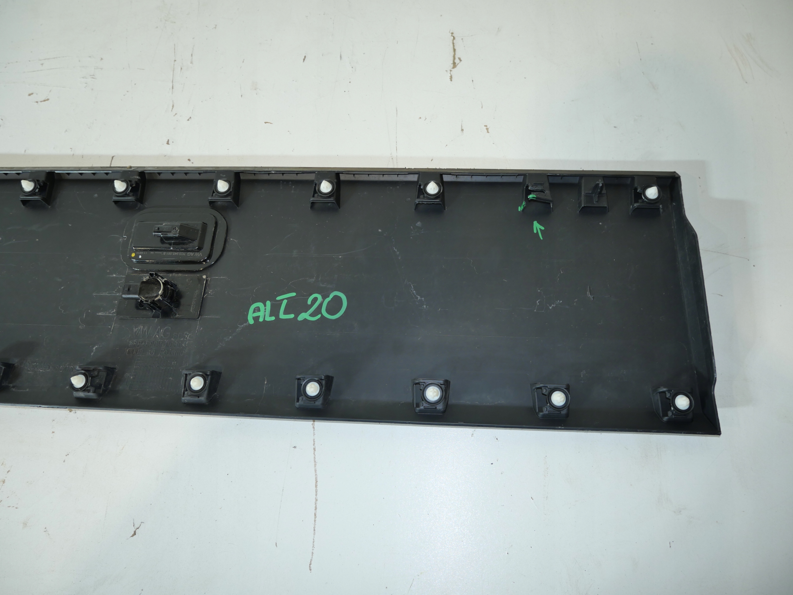 VW CRAFTER II 7C0 lista 7C3853536