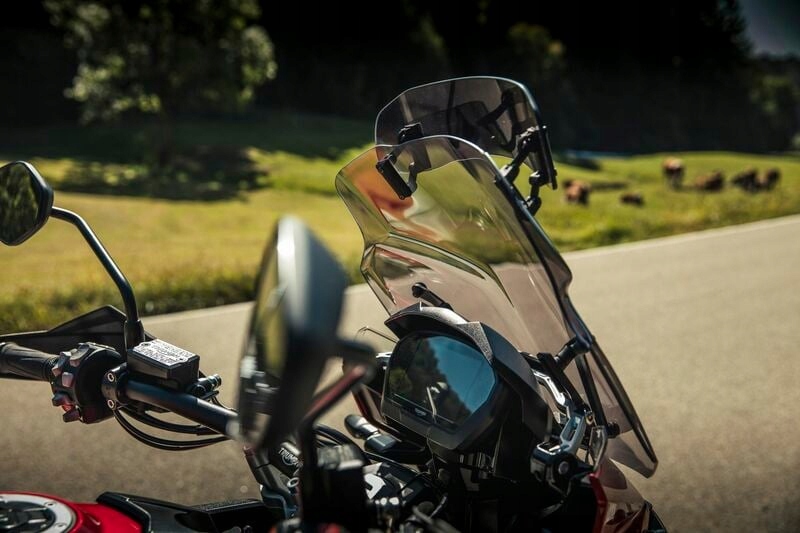 Mra Čelné sklo Vario Touring Smoke Grey 4025066166572