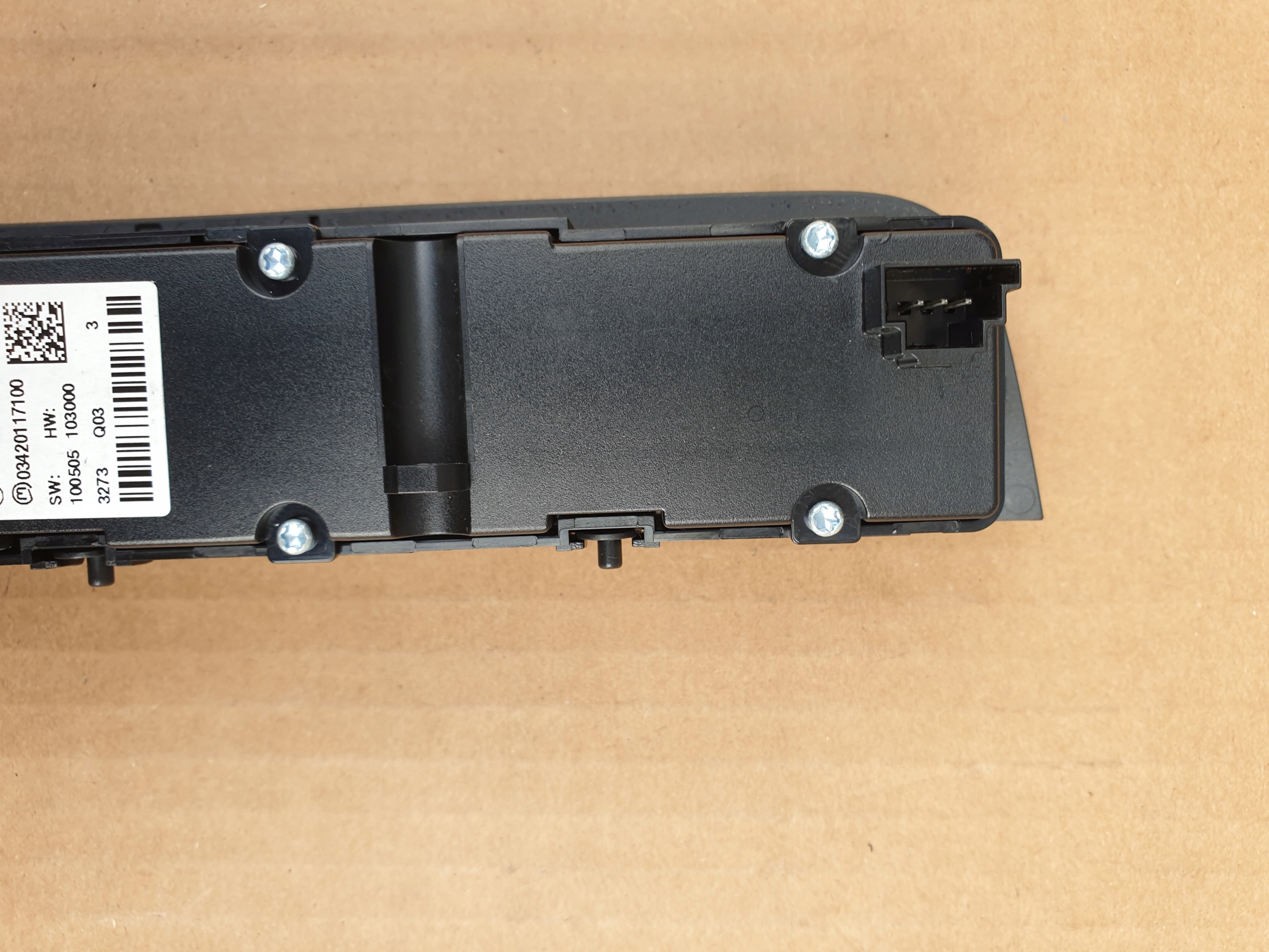 light switch of warning lights PRZYCISKI PANEL MERCEDES B W246 OE EU