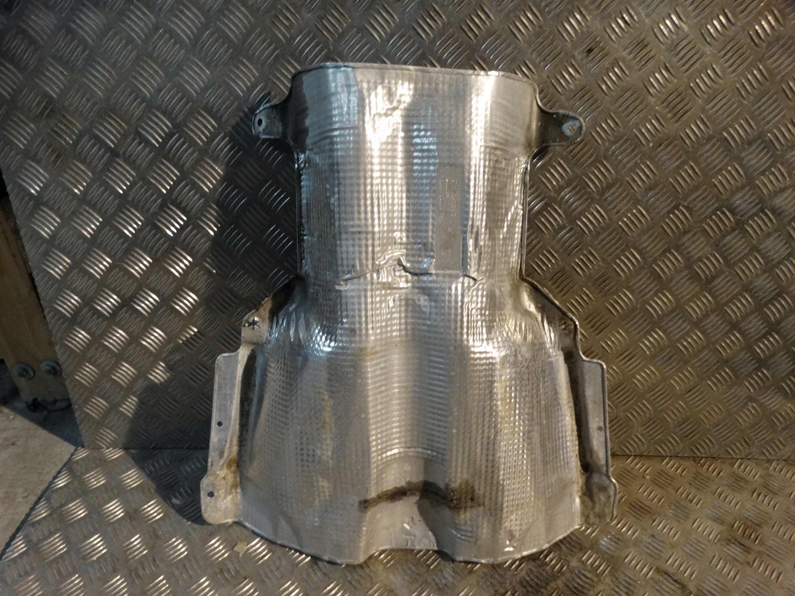 IDEALNA Blende Abdeckung TERMICZNA PORSCHE PANAMERA 971 1 9