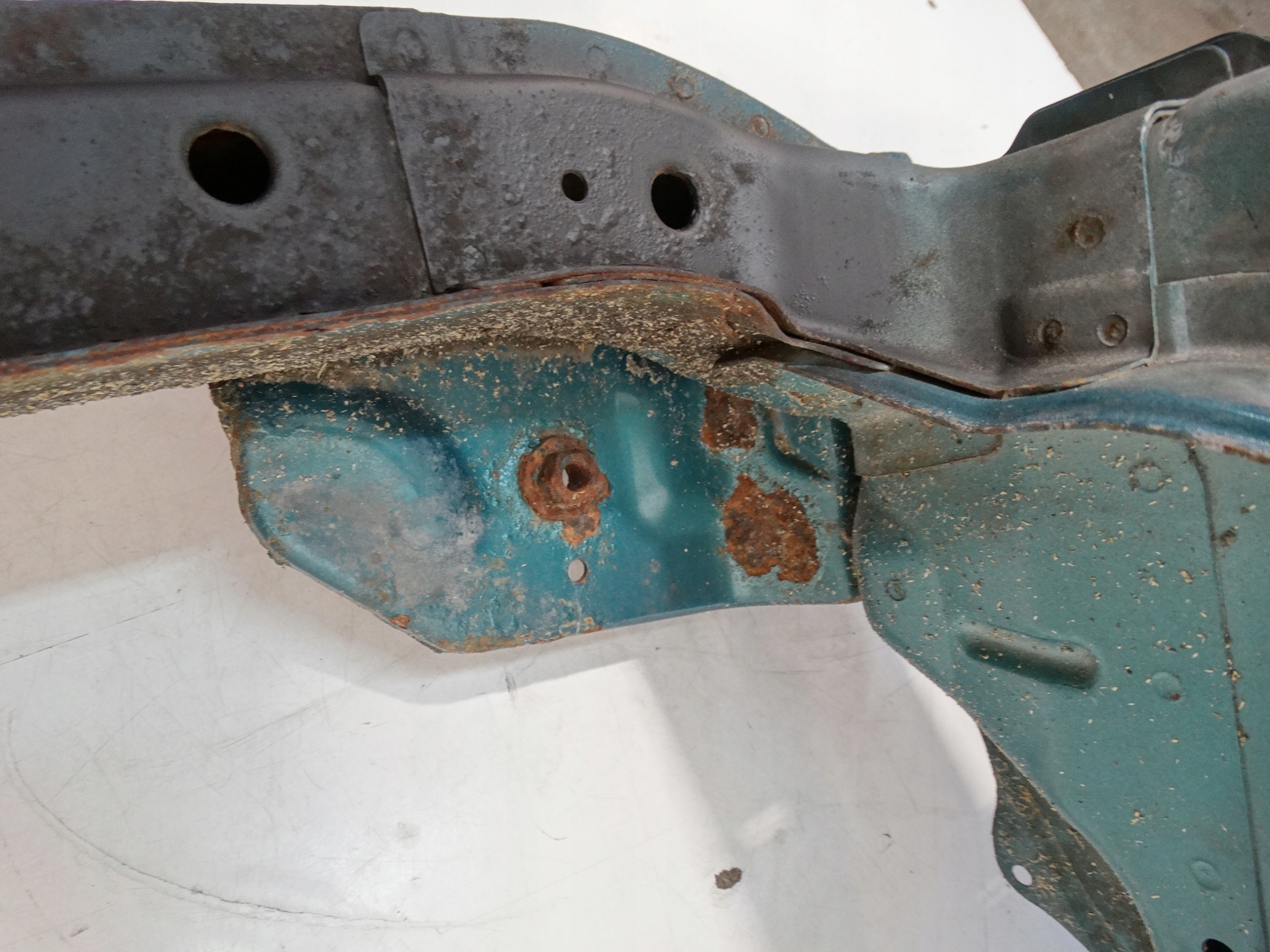 bar, wall front SUZUKI WAGON R+