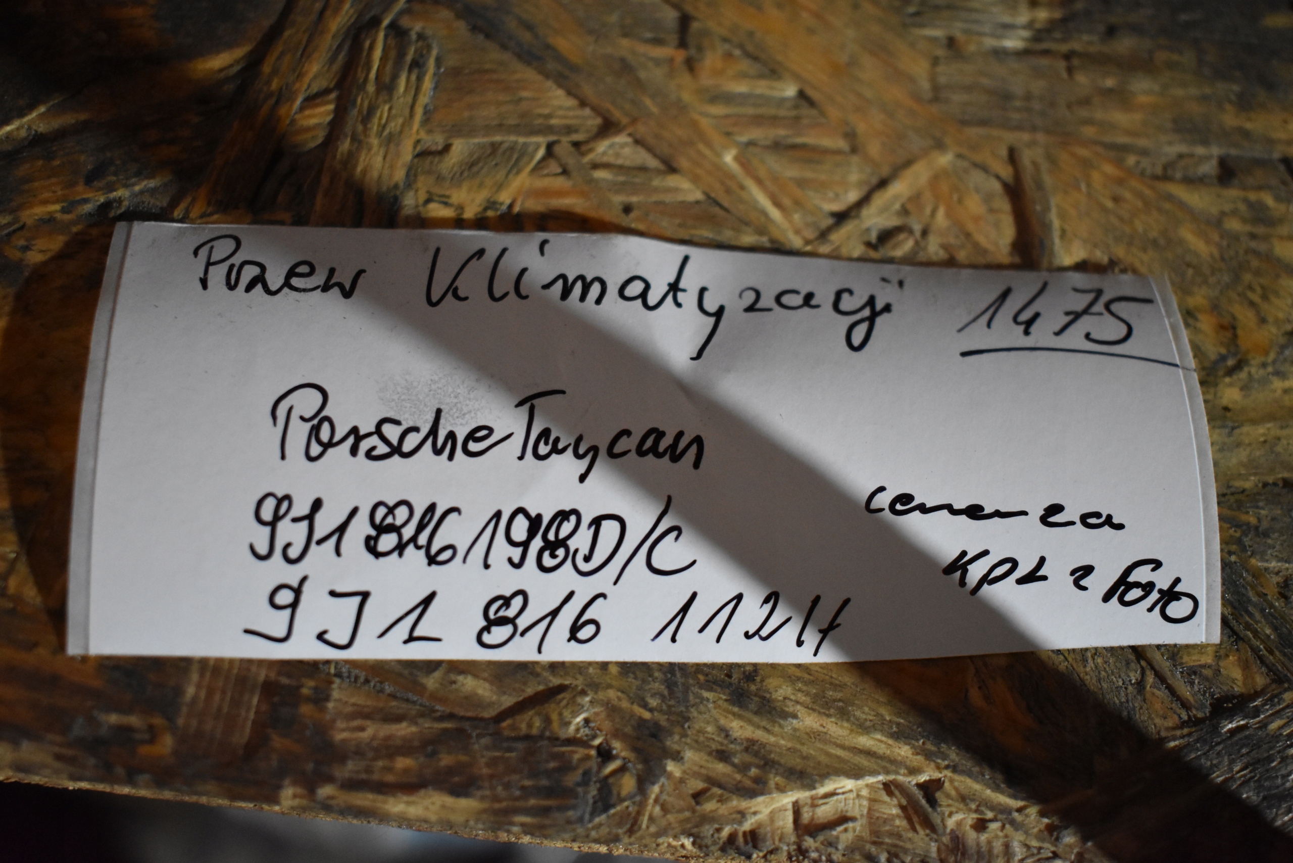 IDEALNE hadice klimatizaci KPL. PORSCHE TAYCAN 1