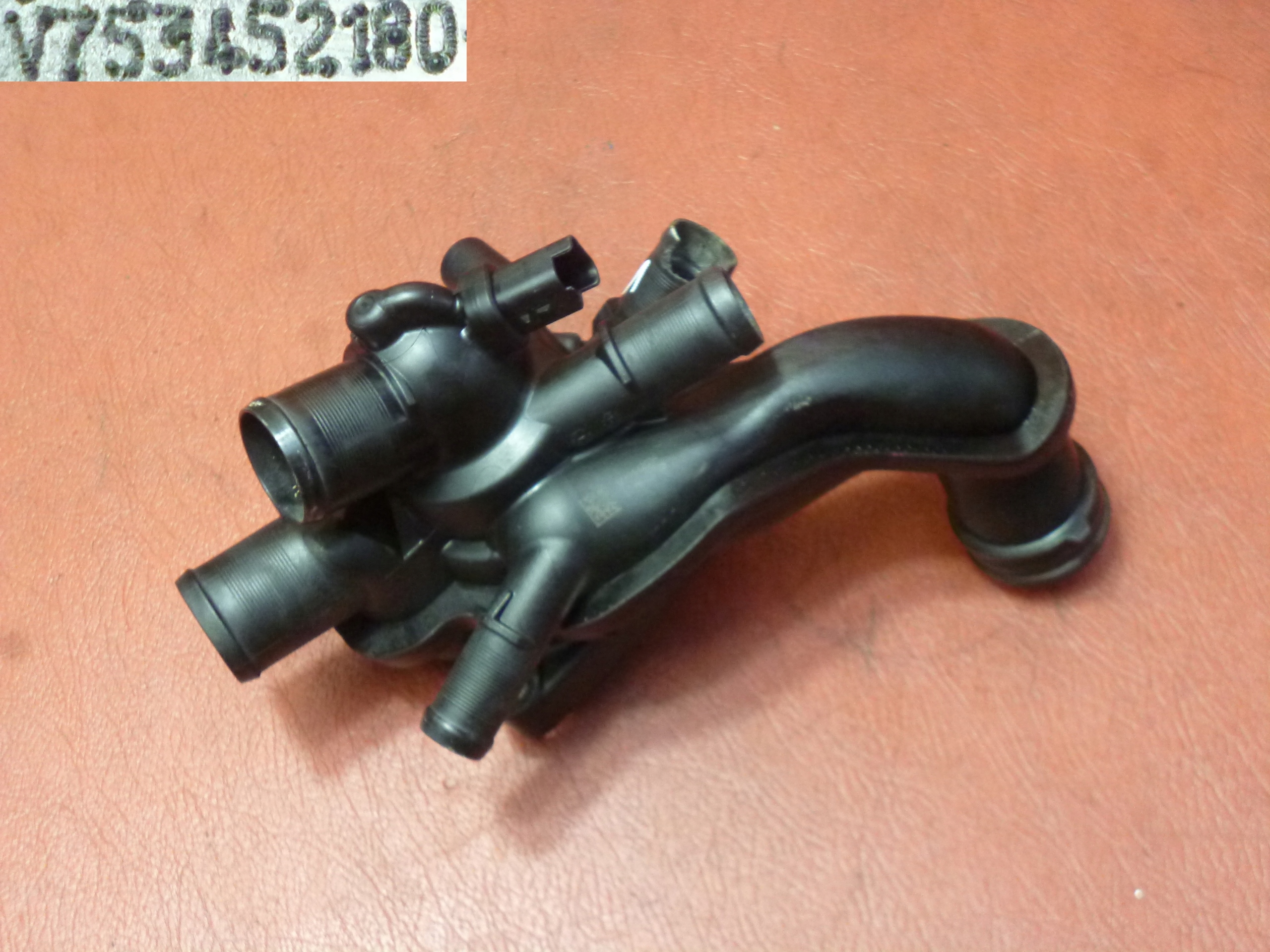 Obudowa termostat Peugeot 1.6 GTI Mini 1.4 1.6 16V