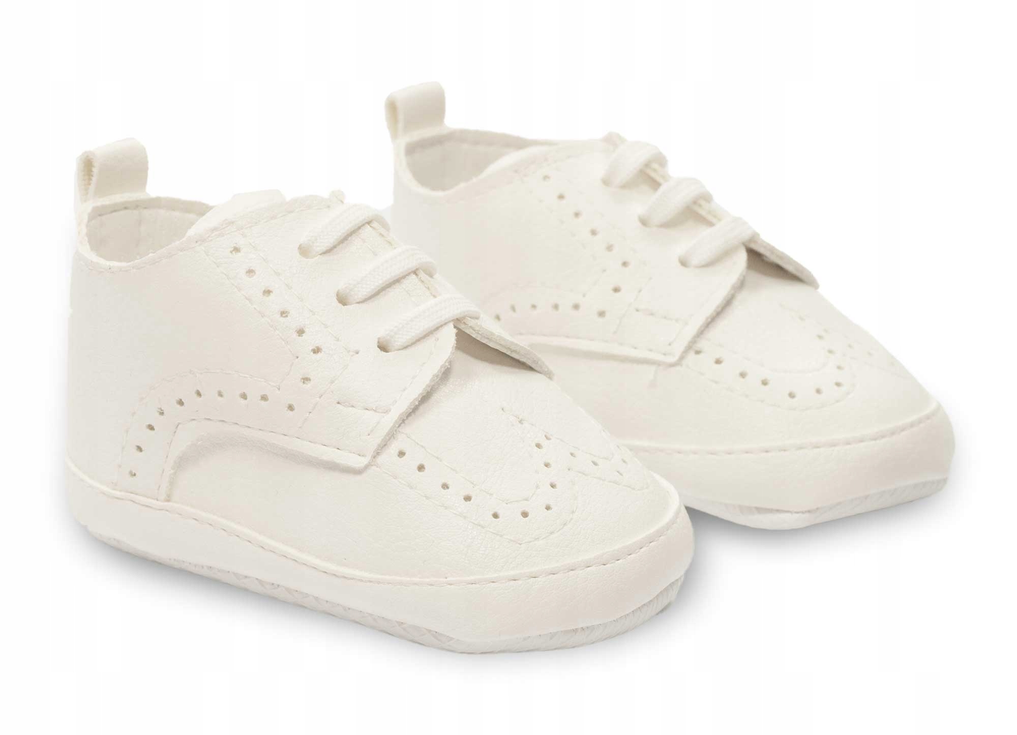 

Buciki niemowlęce dla chłopca do chrztu, chrzest