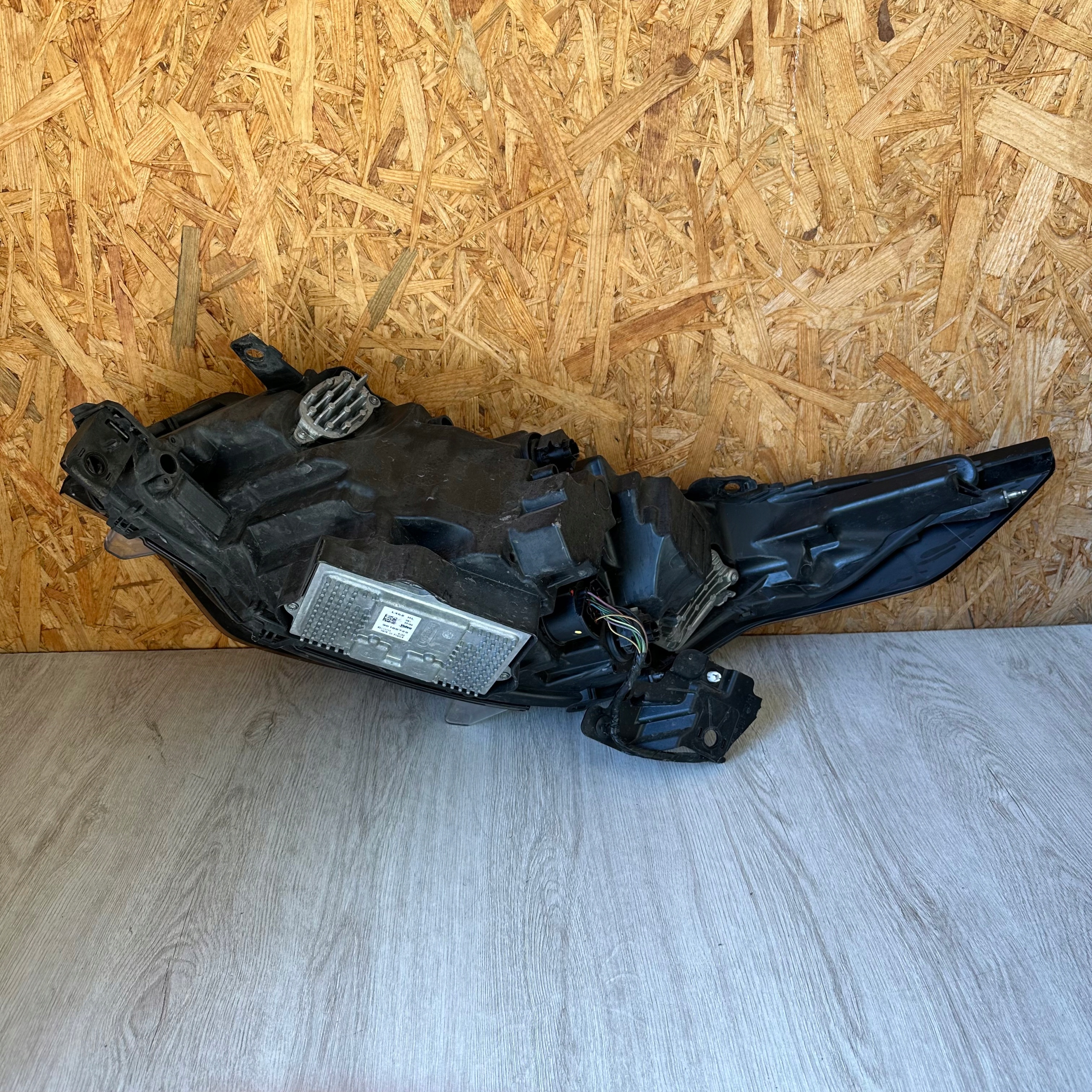 KOMPLET LAMP PRZEDNICH LAND ROVER DISCOVERY V LED Typ samochodu Samochody osobowe