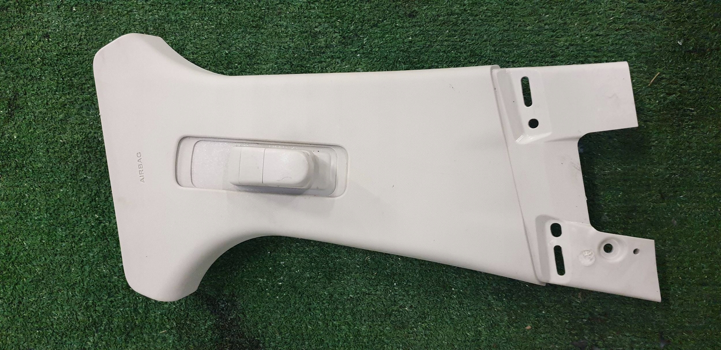 FORD MONDEO MK5 LIFT OSŁONA SŁUPKA B PRAWA GÓRNA DS73-F24582