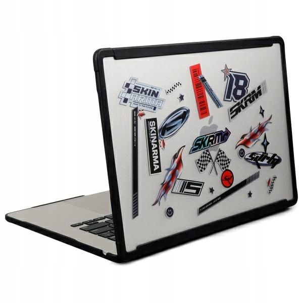 Pouzdro Skinarma Henko MacBook Air 15" M2/M3/M4/M5 frost clear
