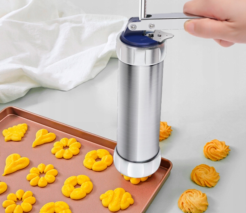 DEKORATOR DO CIAST MASZYNKA DO CIASTEK SZPRYCA TORTU Rodzaj akcesoriów dekorator