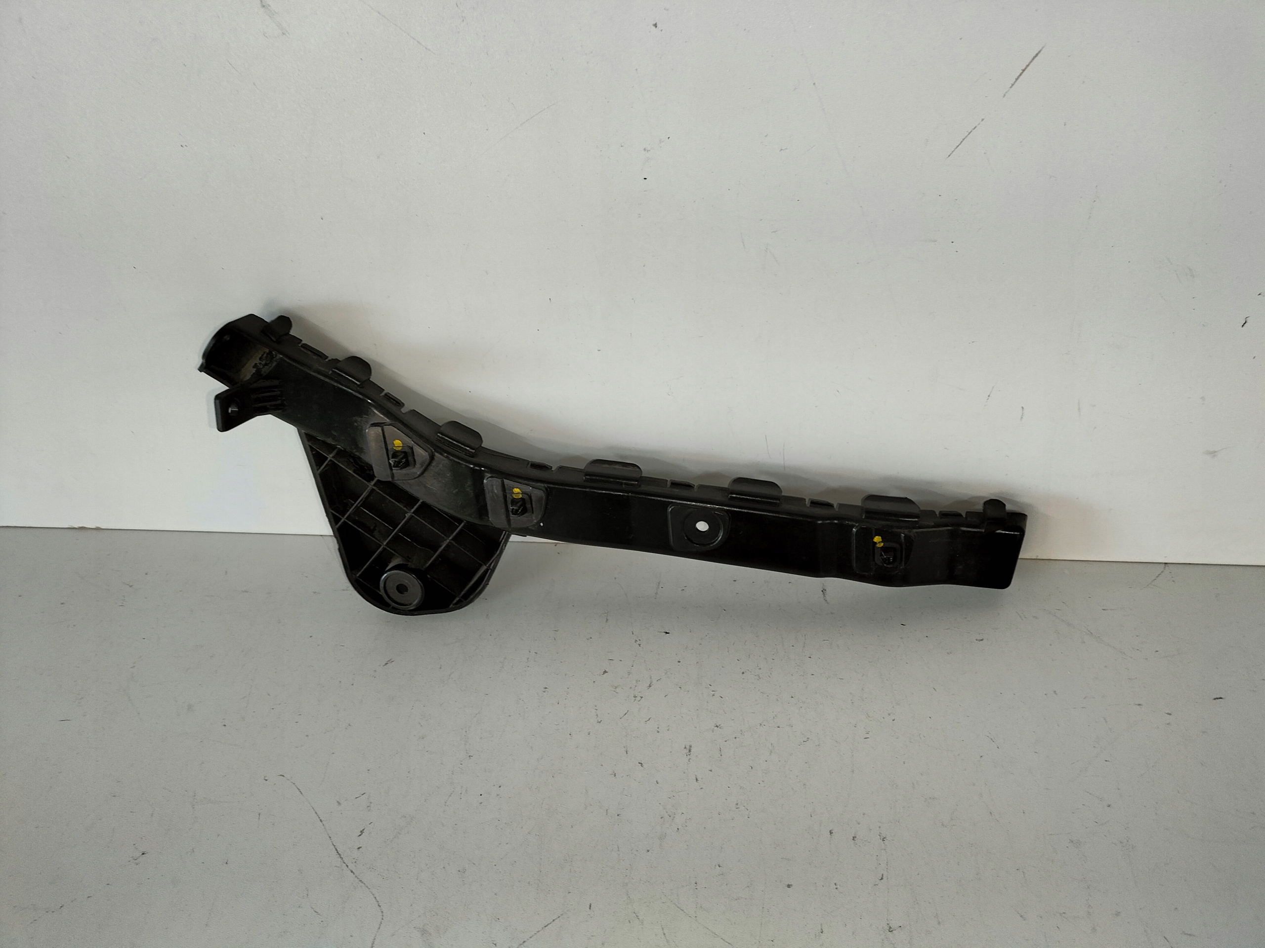 holder bumper bracket rear part left KIA CEED and 06-12 KOMBI