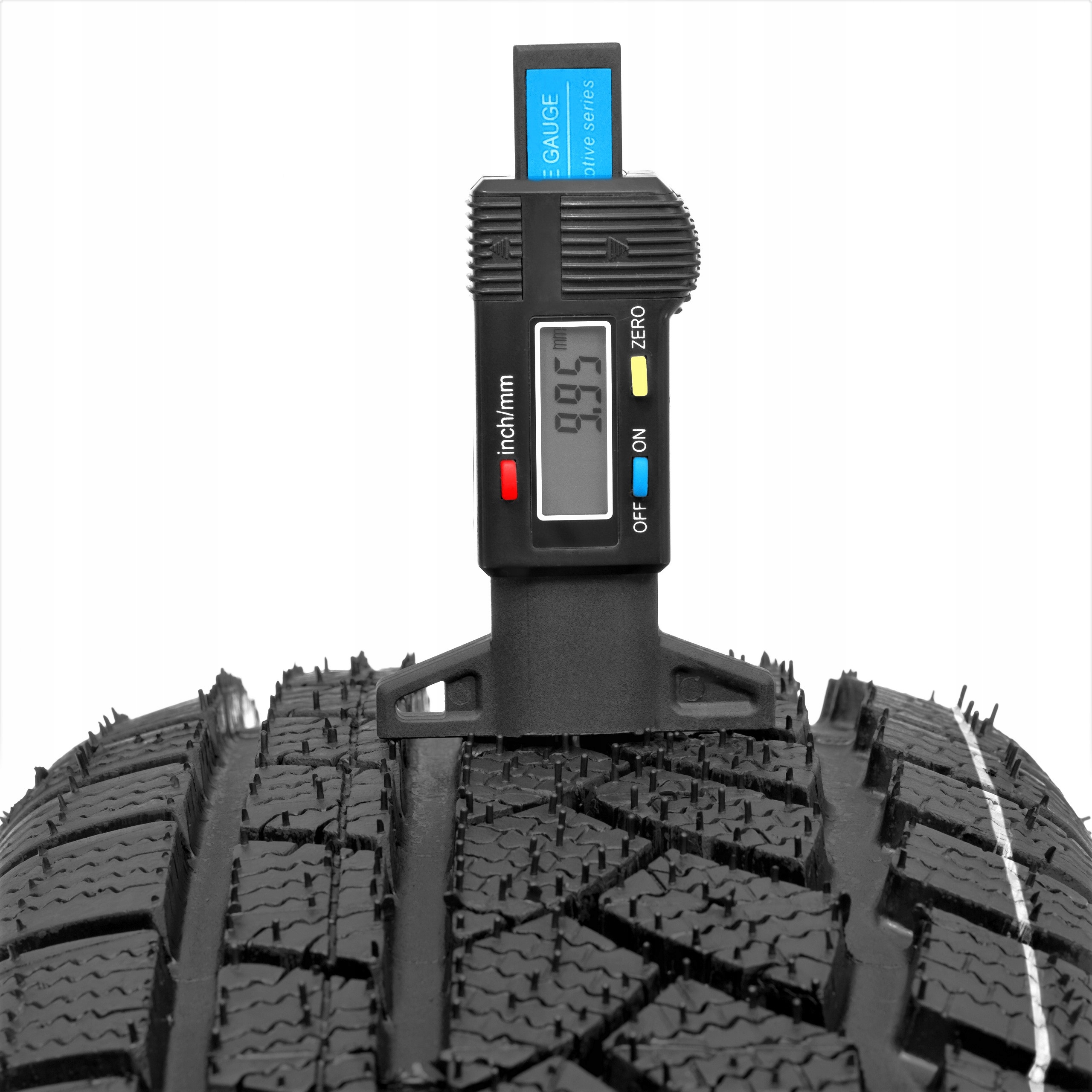 4 x OPONY BIEŻNIKOWANE 195/60 R15 ZIMOWE CICHE Model inny