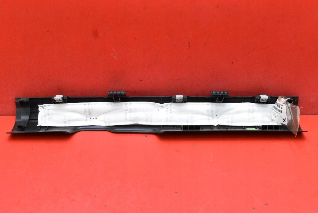 moulding threshold left front 85881-R2000 KIA SPORTAGE 5 V 21-25