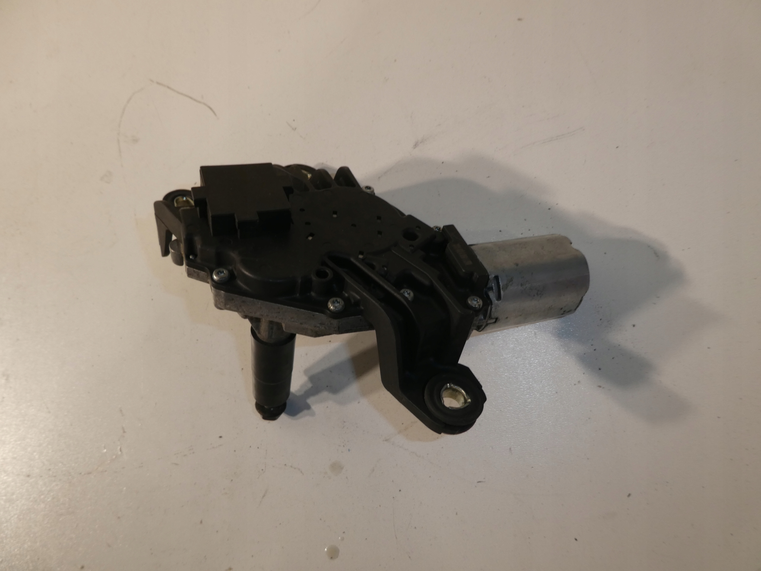 VW GOLF VI Motor Wischer heck 5K6955711B
