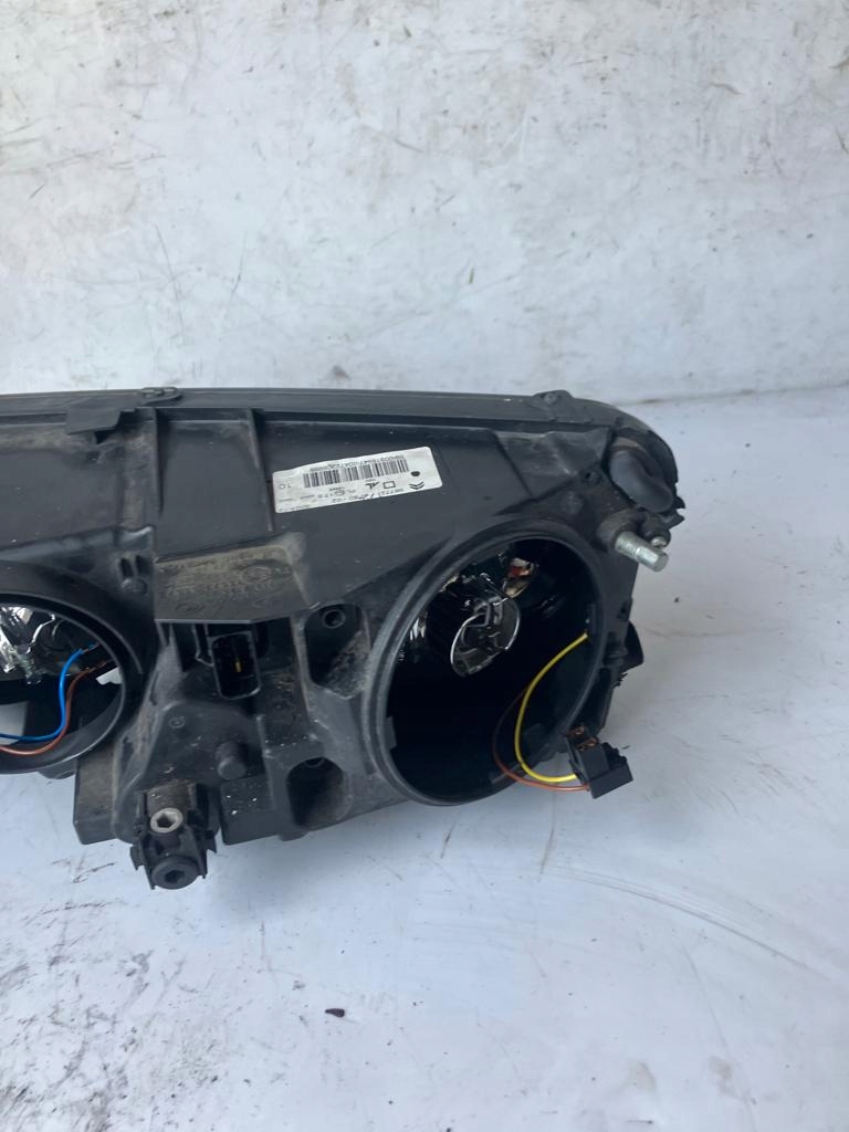 light right front C4 GRAND PICASSO II 9677217280