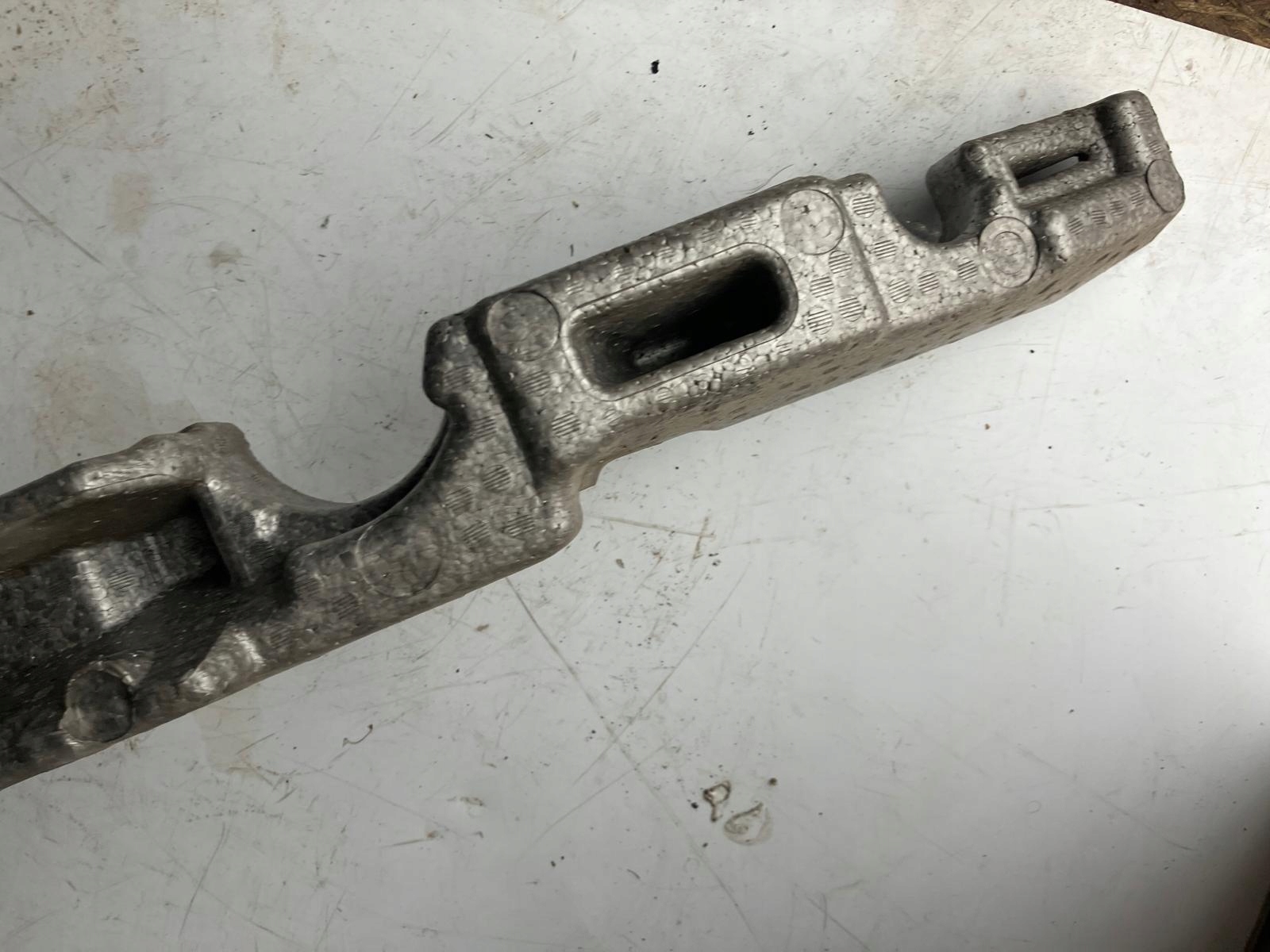 ABSORBER nárazníku předek RENAULT LATITUDE 620936939R