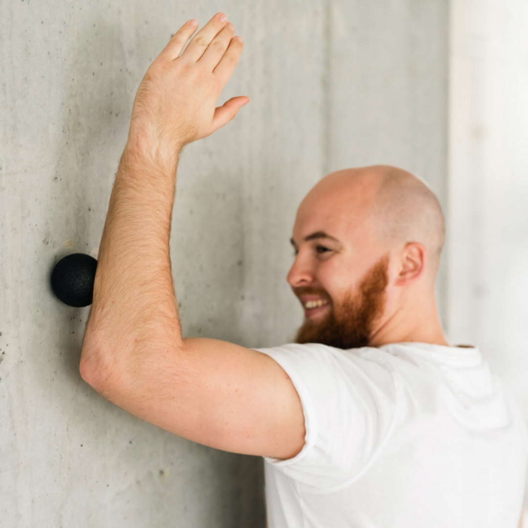 PIŁECZKA REHABILITACYJNA DO MASAŻU BLM01 HMS 6CM Model BLM01