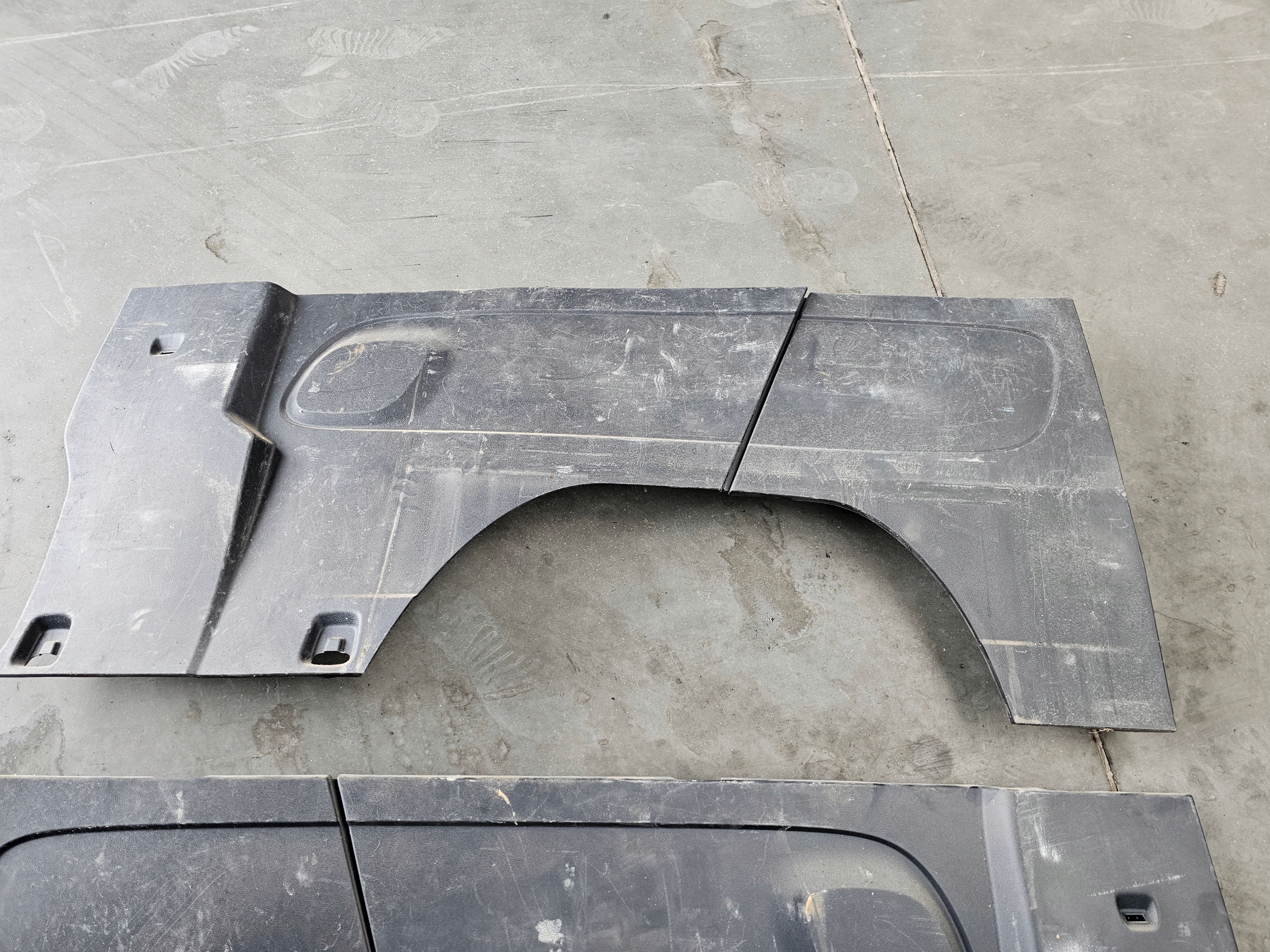 RENAULT TRAFIC IV III side OBICIE PAKI supports left right