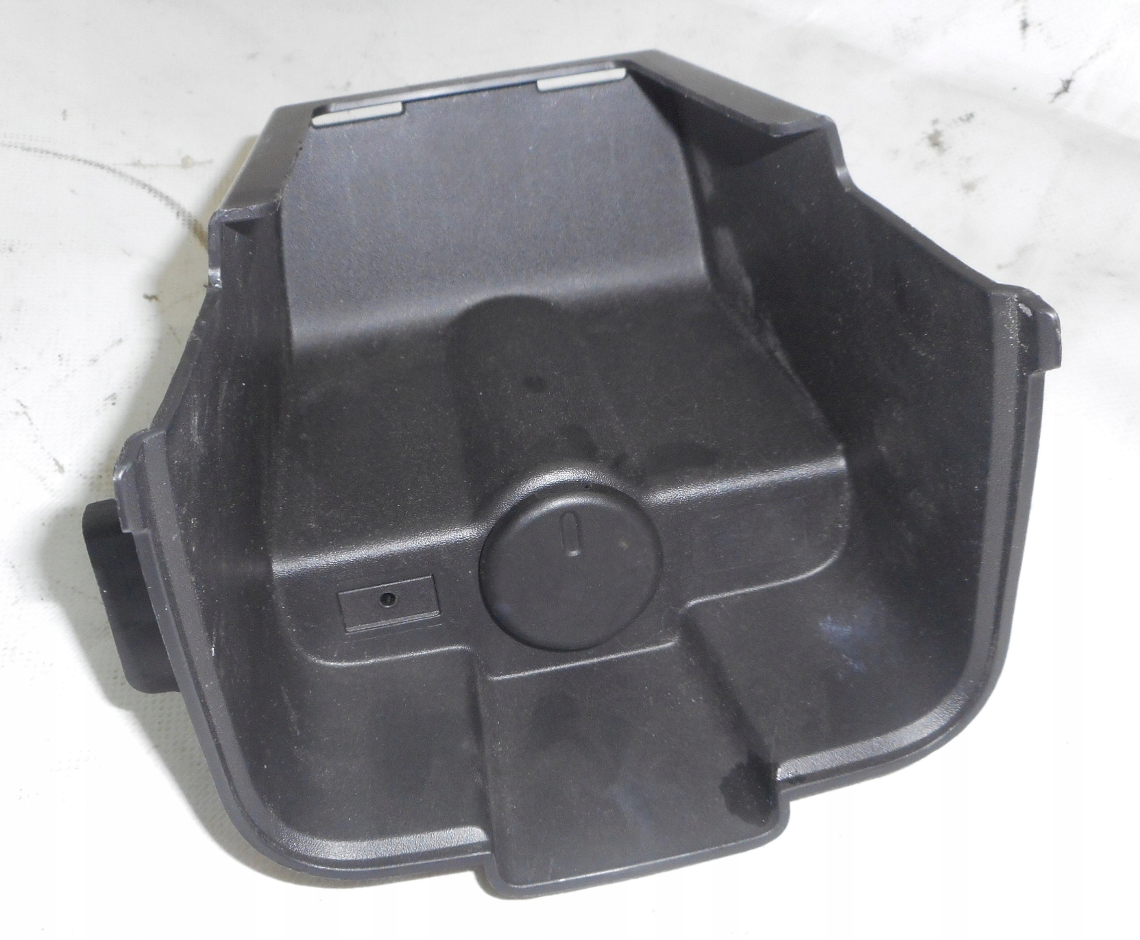 бардачок opel Astra J 4 IV с 13262613