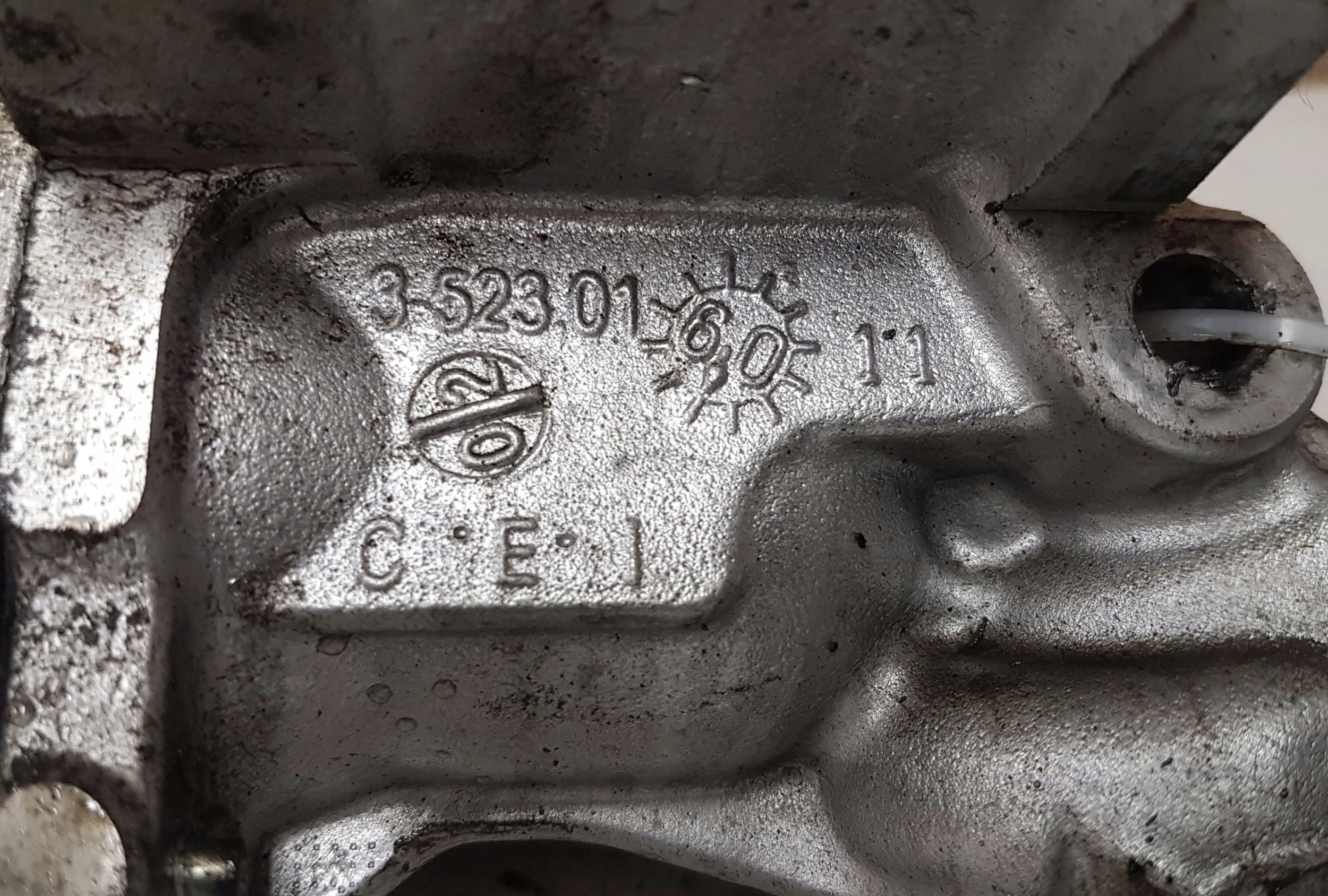 renault oe 7003680600