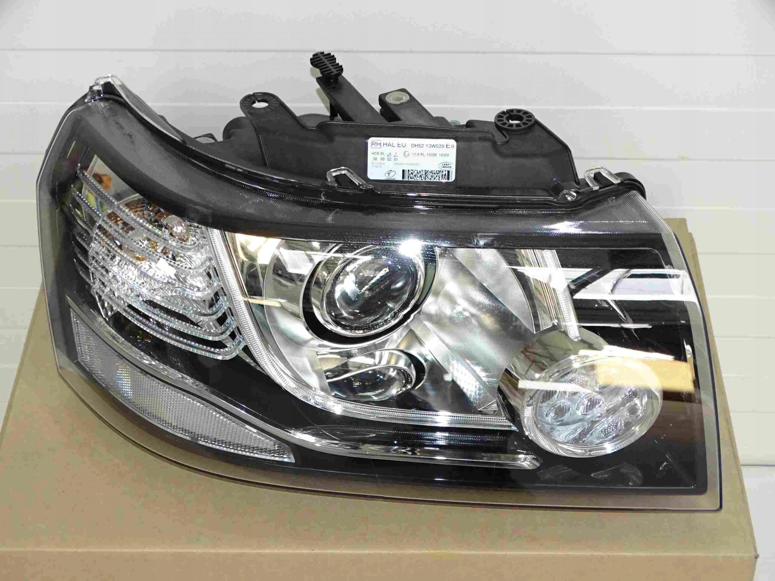 Reflektor lampa 12 PIN FREELANDER 2 II 2013 2014 Strona zabudowy prawa