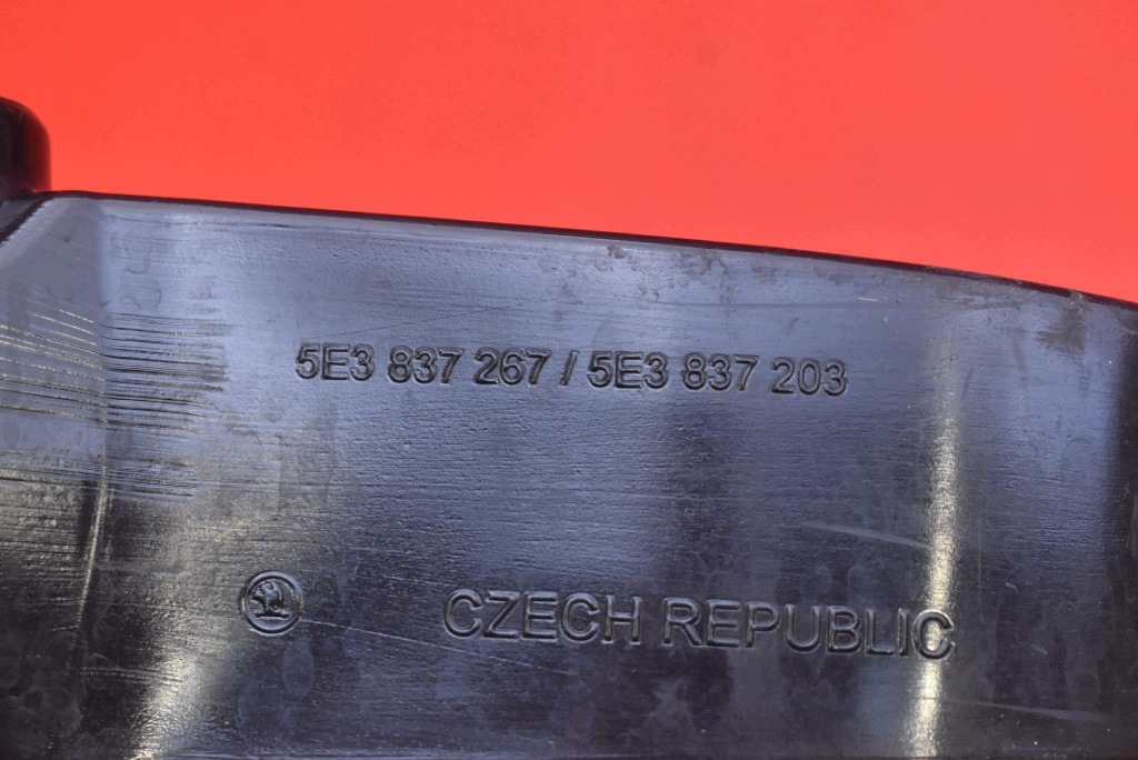 limiter door right front 5E3837249 SKODA OCTAVIA 4 IV 19
