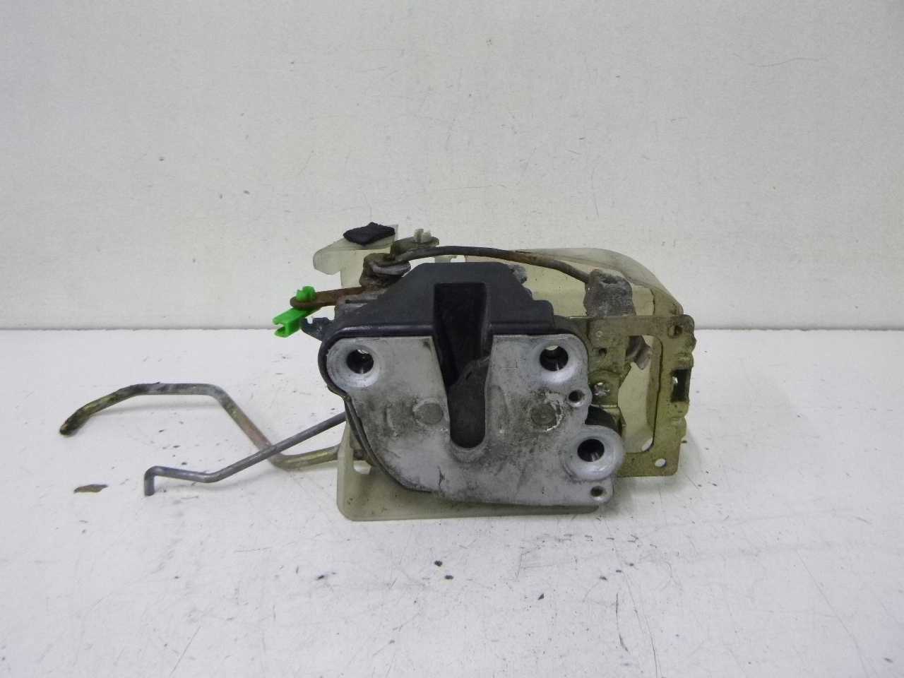 lock door left Toyota Celica V 1993r.