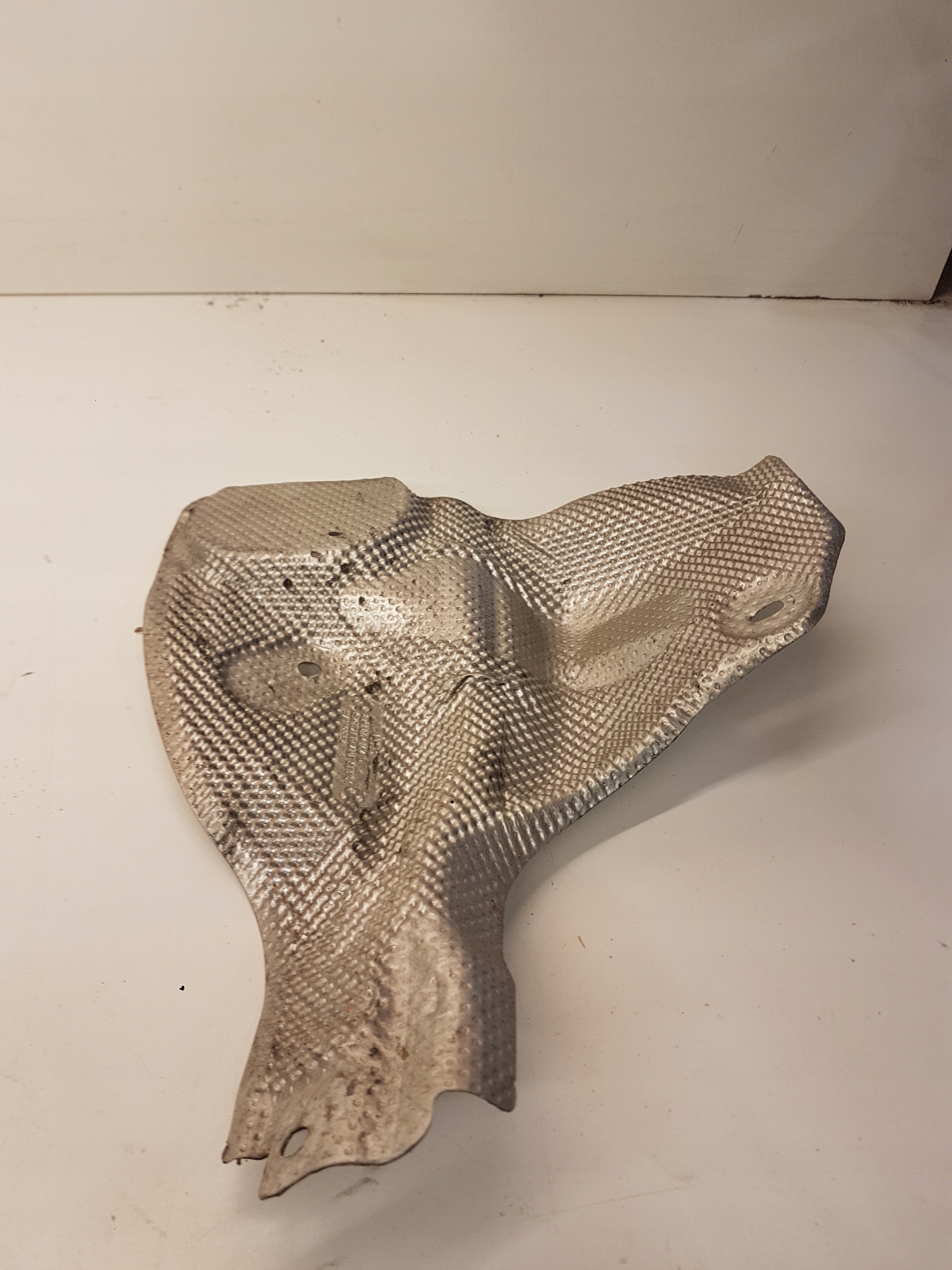 fedél TERMICZNA hangszigetelő AUDI A4 B8 8K1804164C