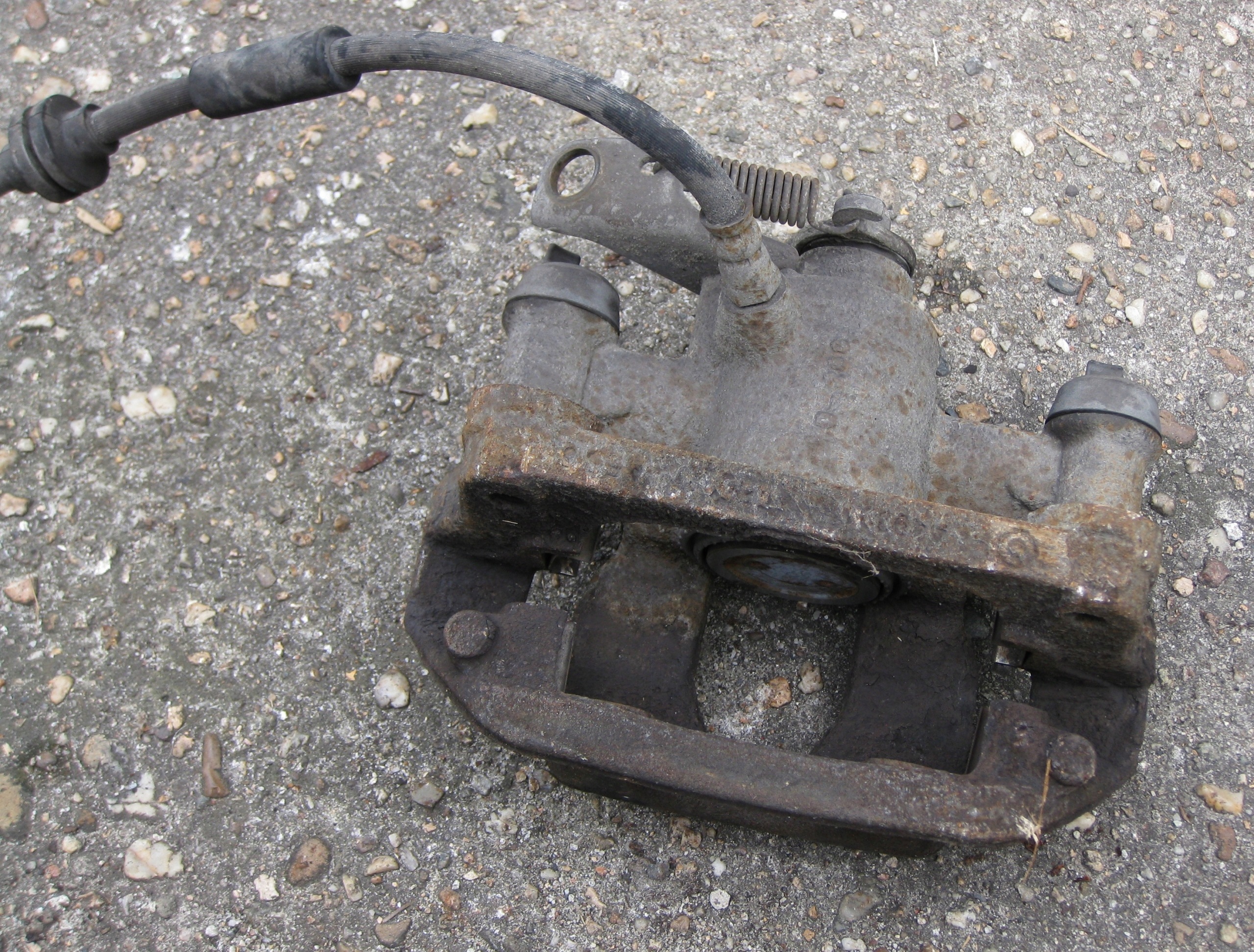 RENAULT MASTER III MOVANO 2.3 DCI caliper brake left rear part