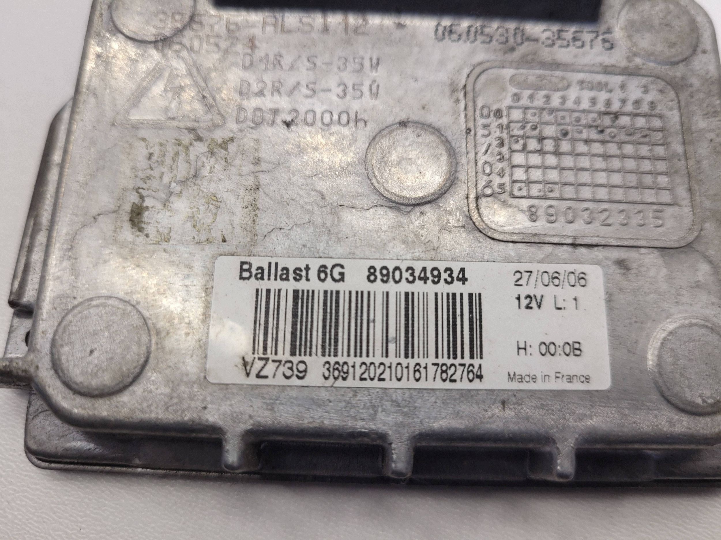 VOLVO RENAULT control unit module XENON 89034934
