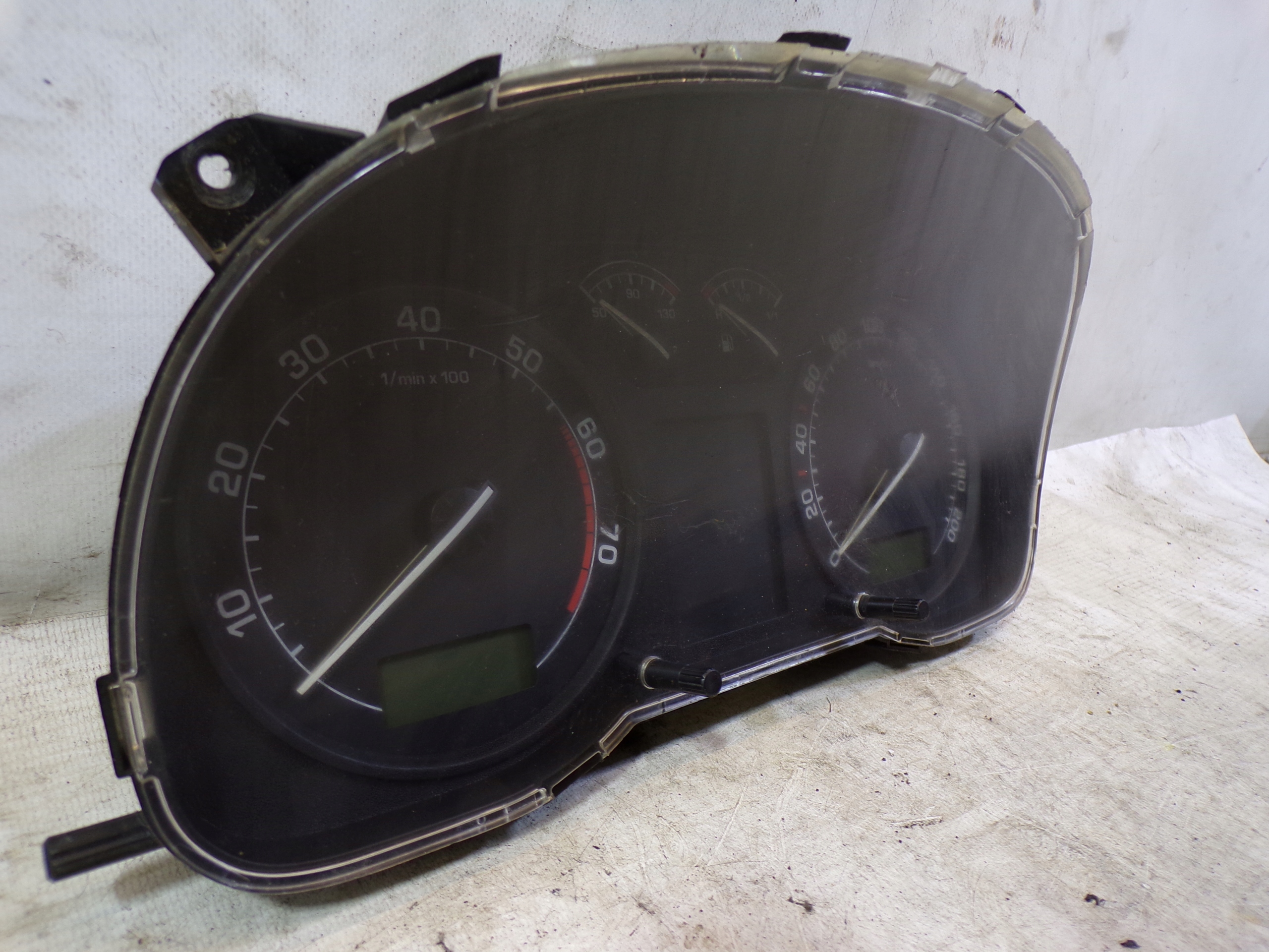 dials dials SKODA OCTAVIA 1 and LIFT 1U919043S