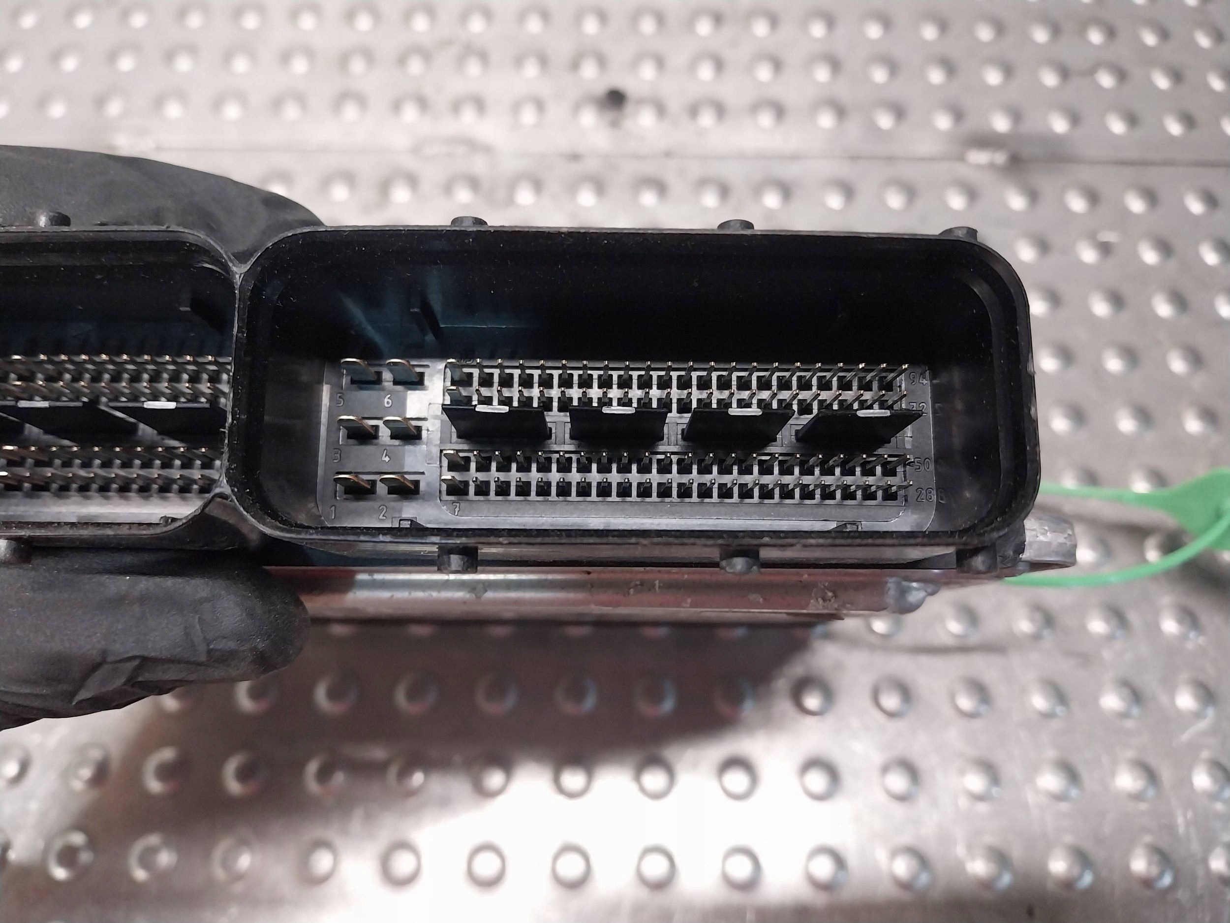 computer control unit of the engine 04C907309BB AUDI A1 8X POLO VI 2G A3 8V 1.0 TSI