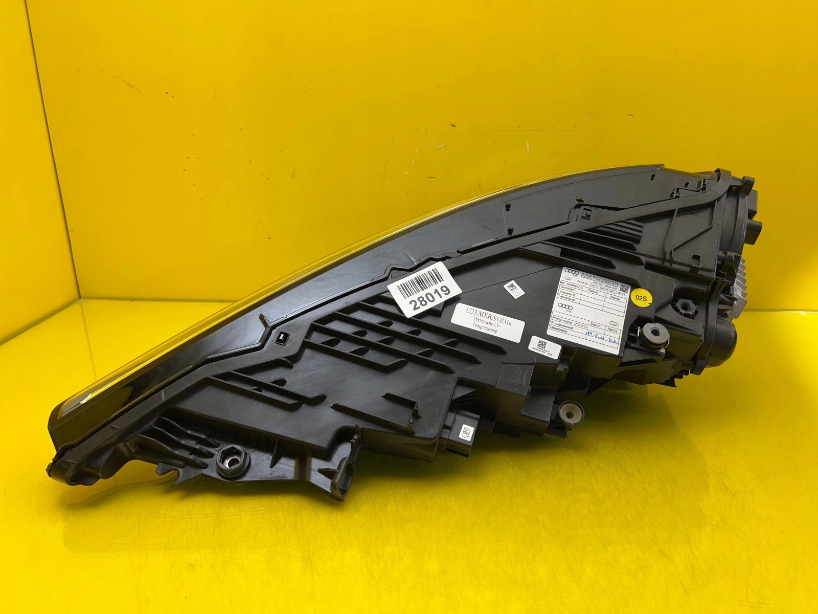 light right Audi Q8 Lift Full Led Matrix 4M8941040