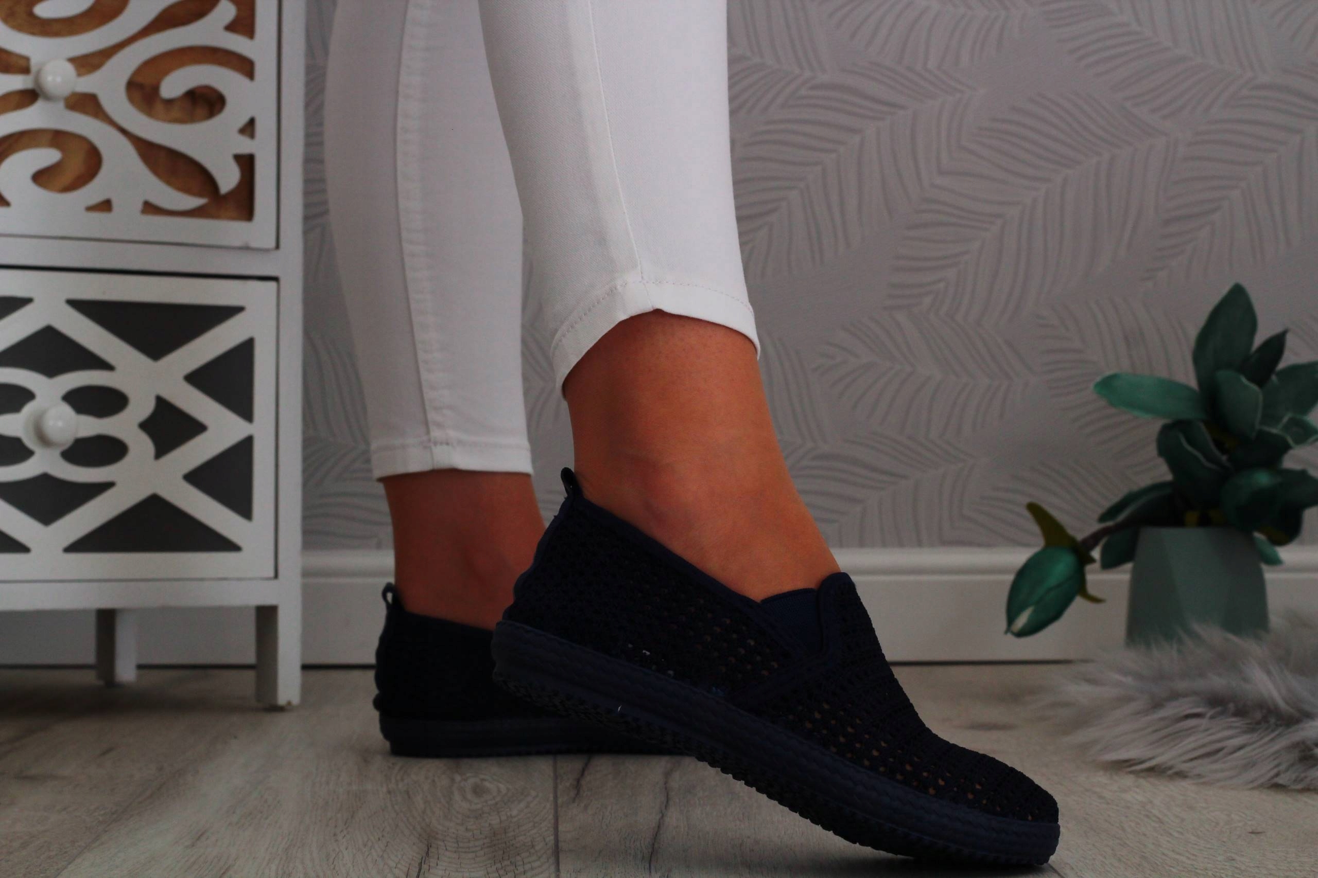 LECIUTKIE BUTY ADIDASY SPORTOWE TRAMPKI WCIĄGANE Marka inna