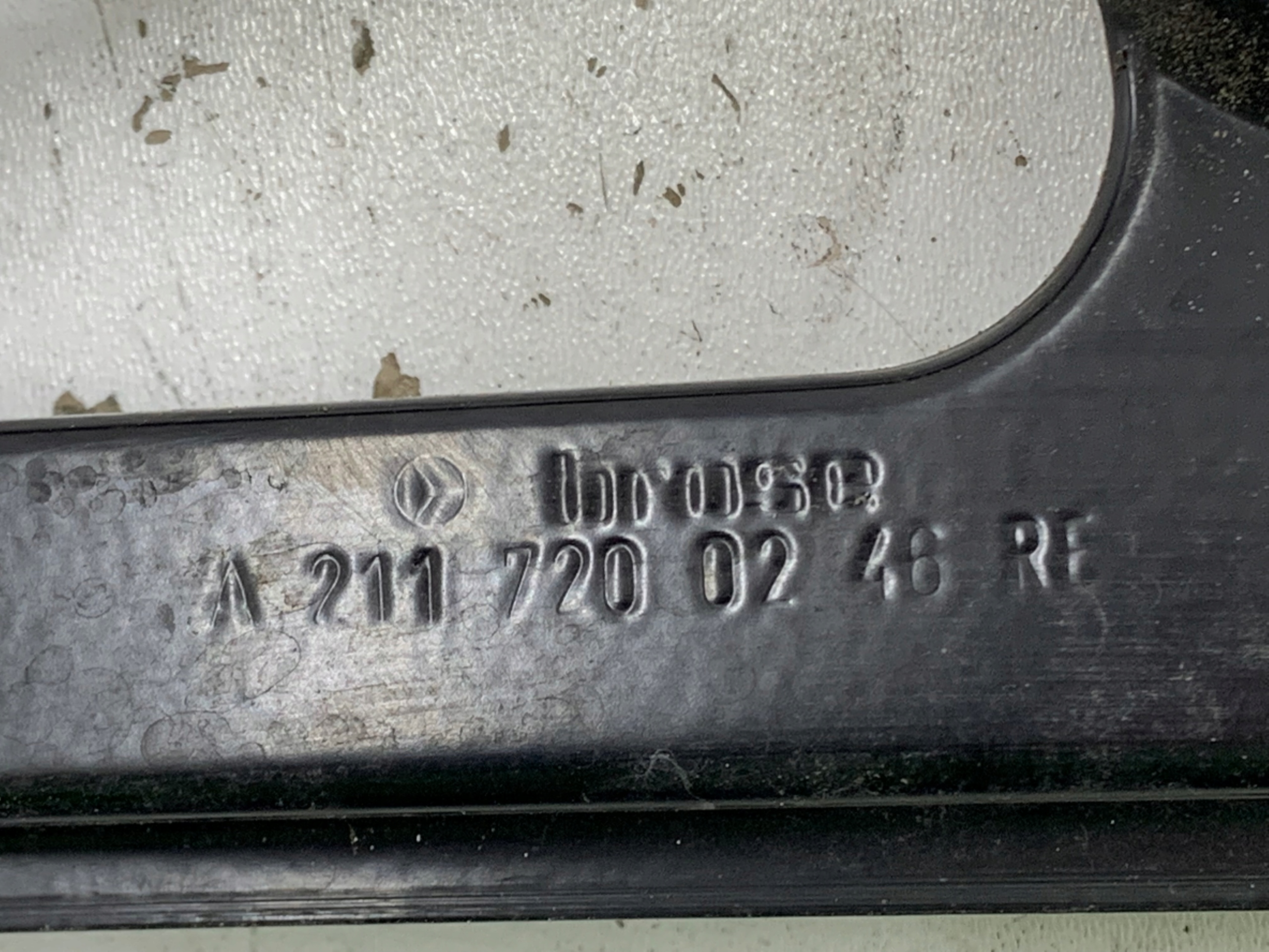 MERCEDES W211 window regulator right front A2117200246