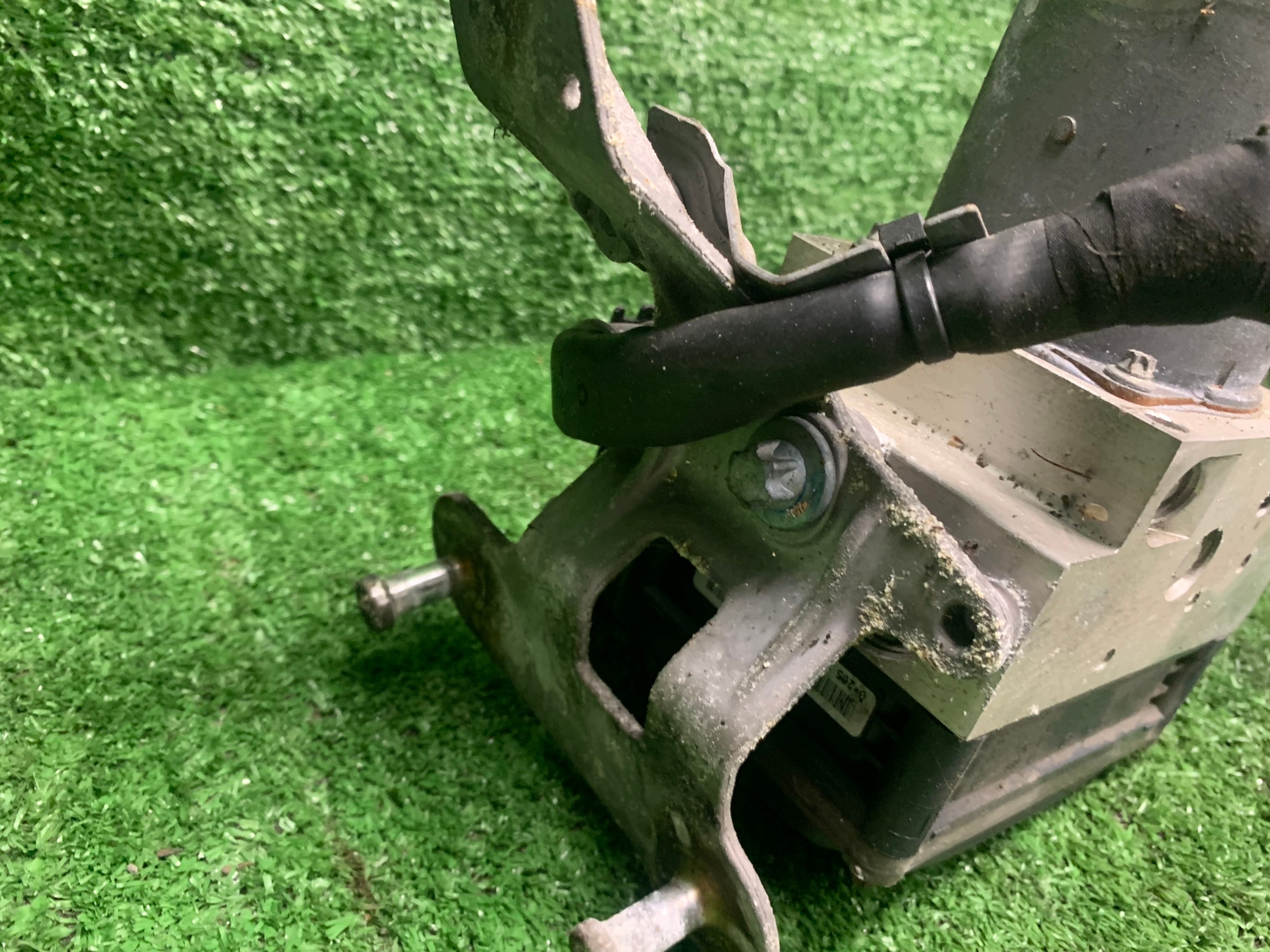 MERCEDES W211 LIFT pompa ABS A2114311312