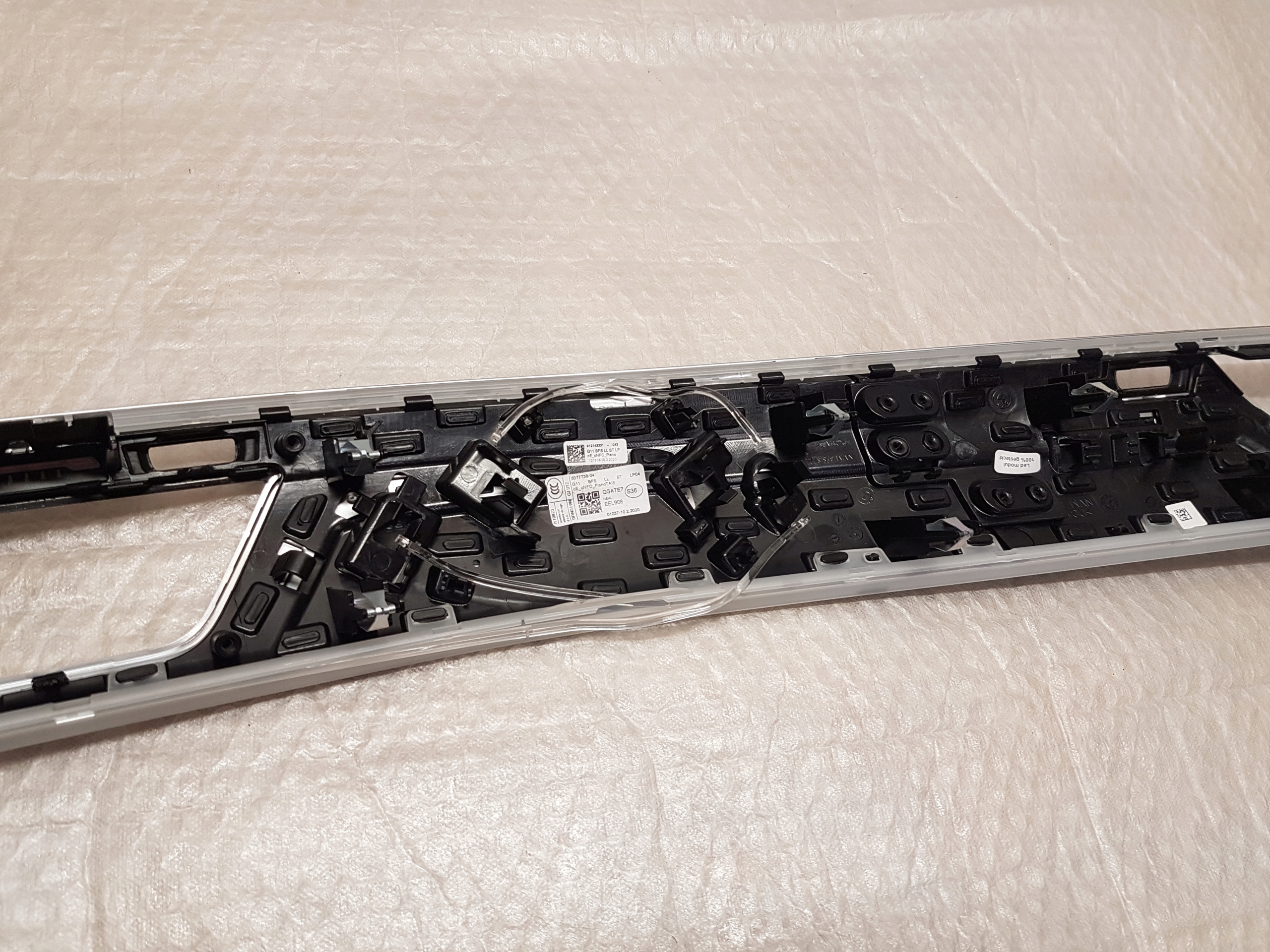 Moulage DEKOR Console BMW G11 G12 8077736