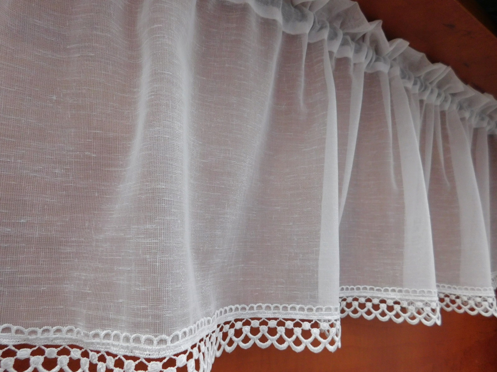 

zazdrostka lambrekin firana z gipiurą 40 50 szycie