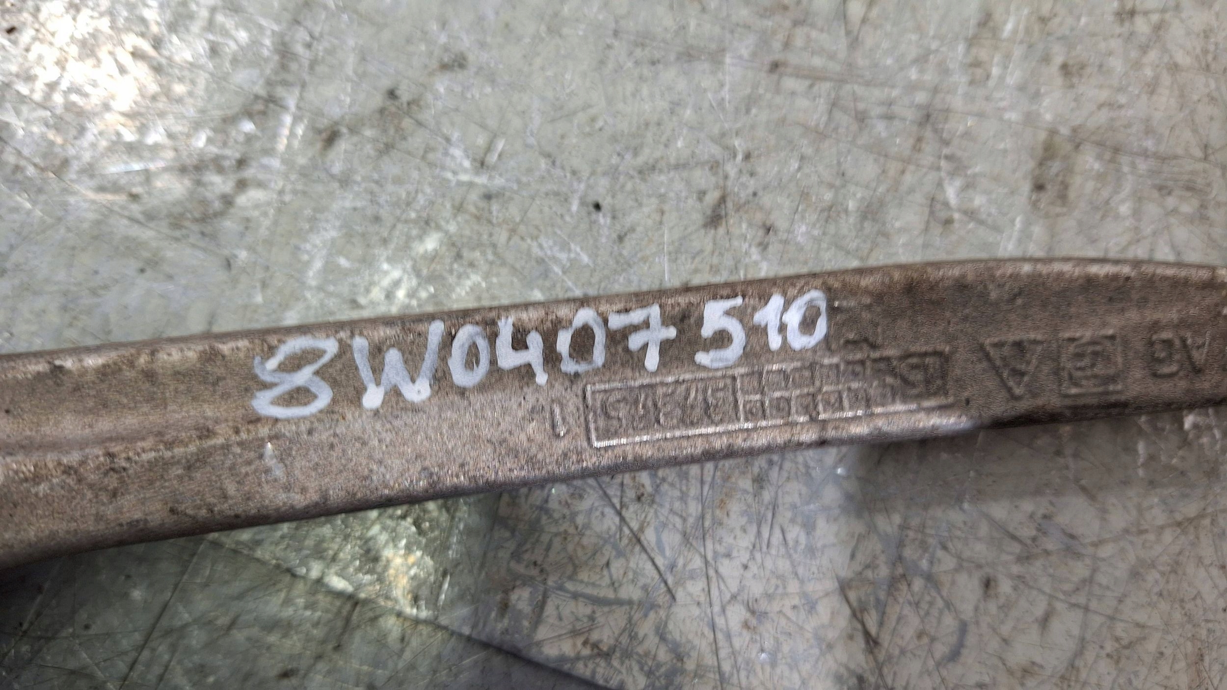 arm upper right 8W0407510B AUDI A4 B9 A5 8W