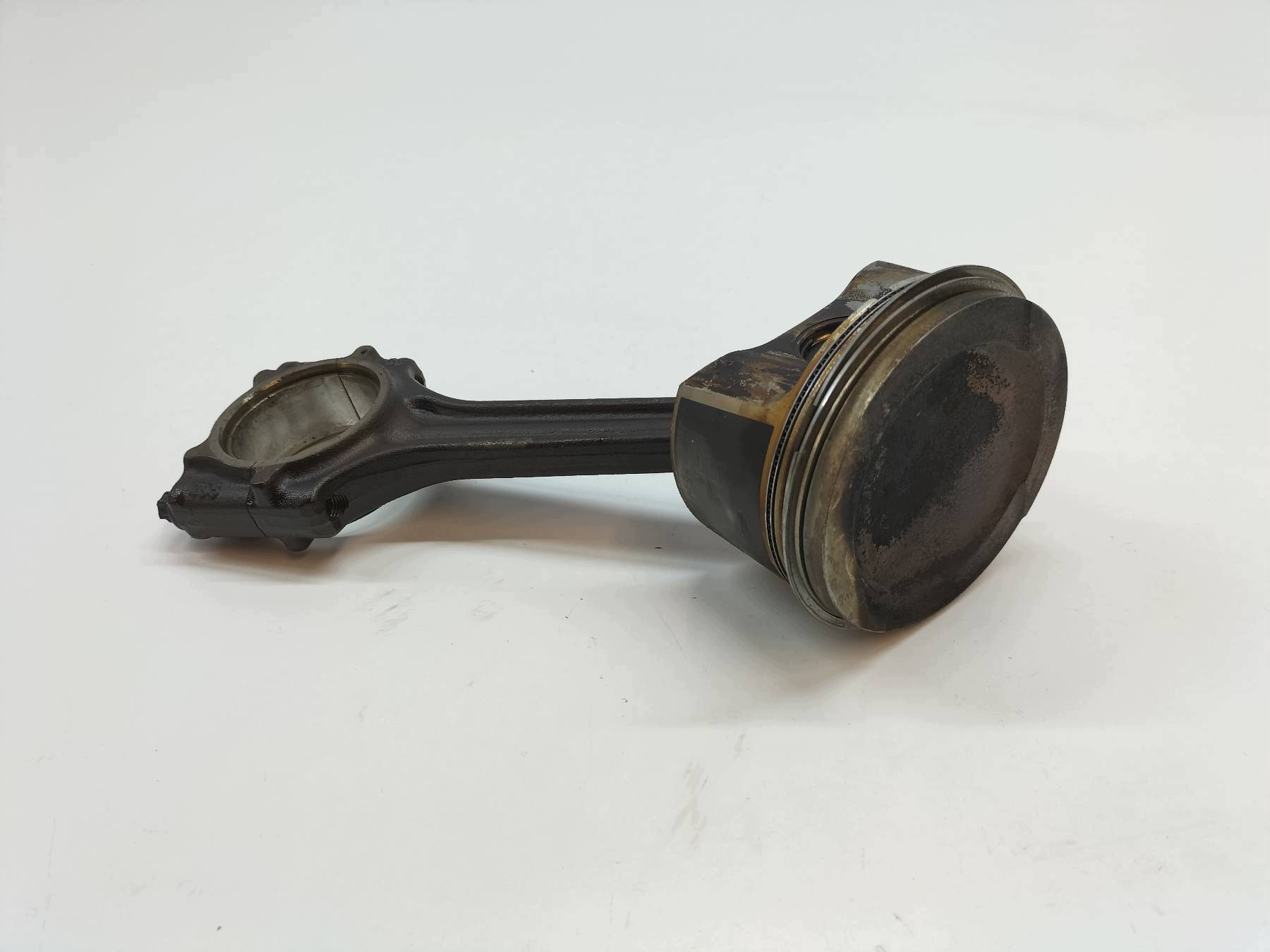 piston connecting rod 81L63 1.6 8V VW Volkswagen Golf V (2004-2009)