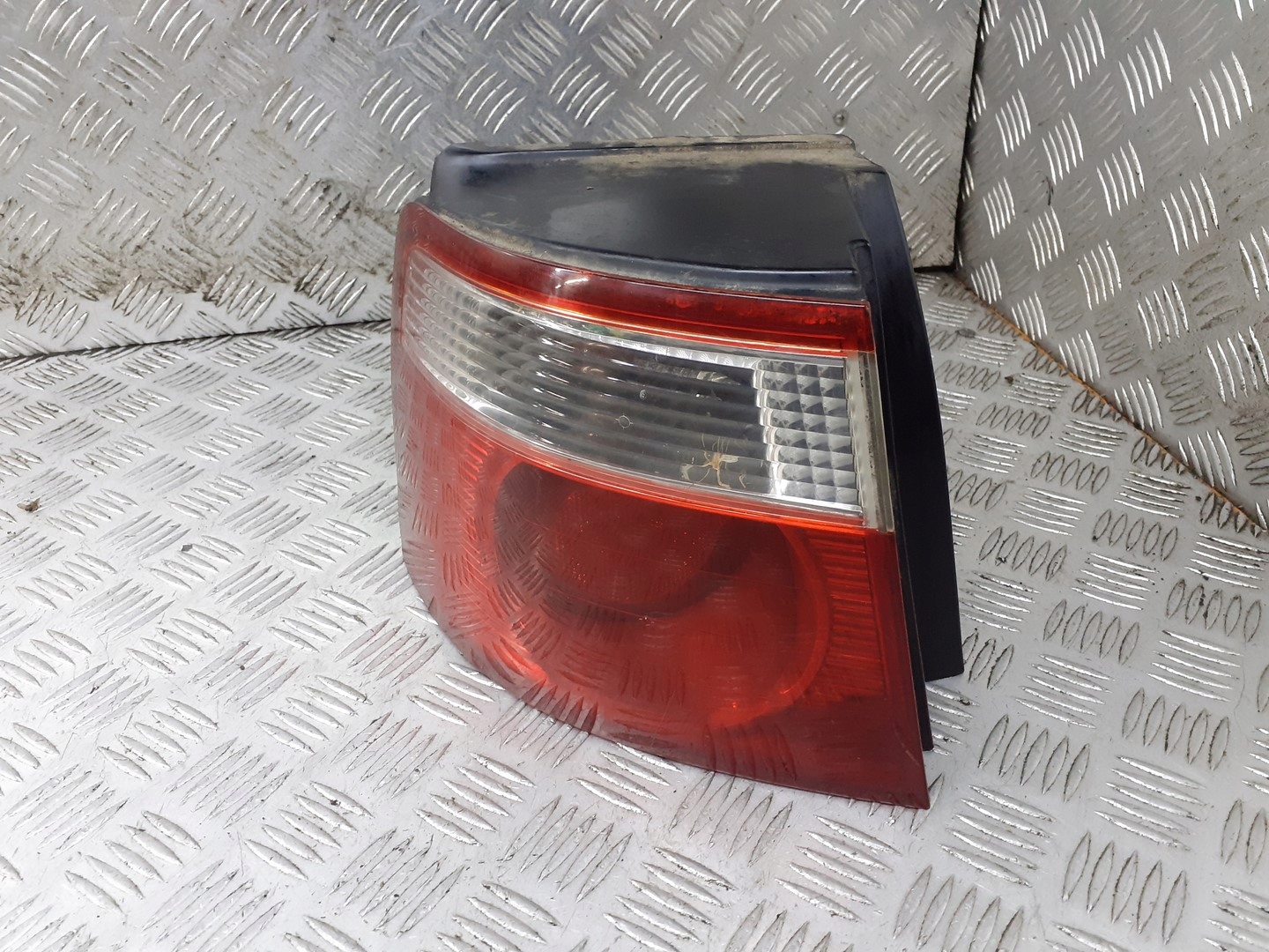 фонарь левый 12V21WY kia CARENS II