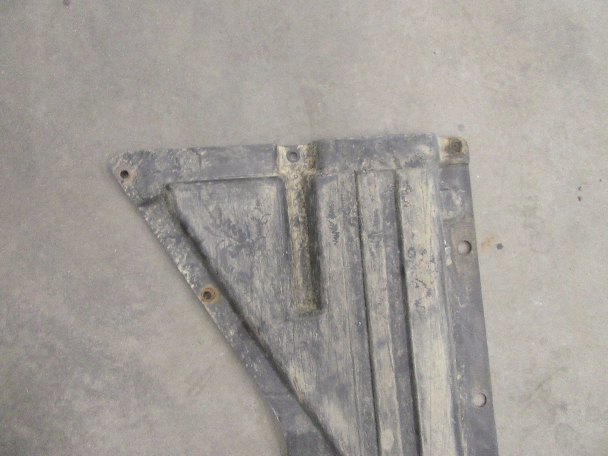 cover chassis right BMW e70 X5 e71 X6