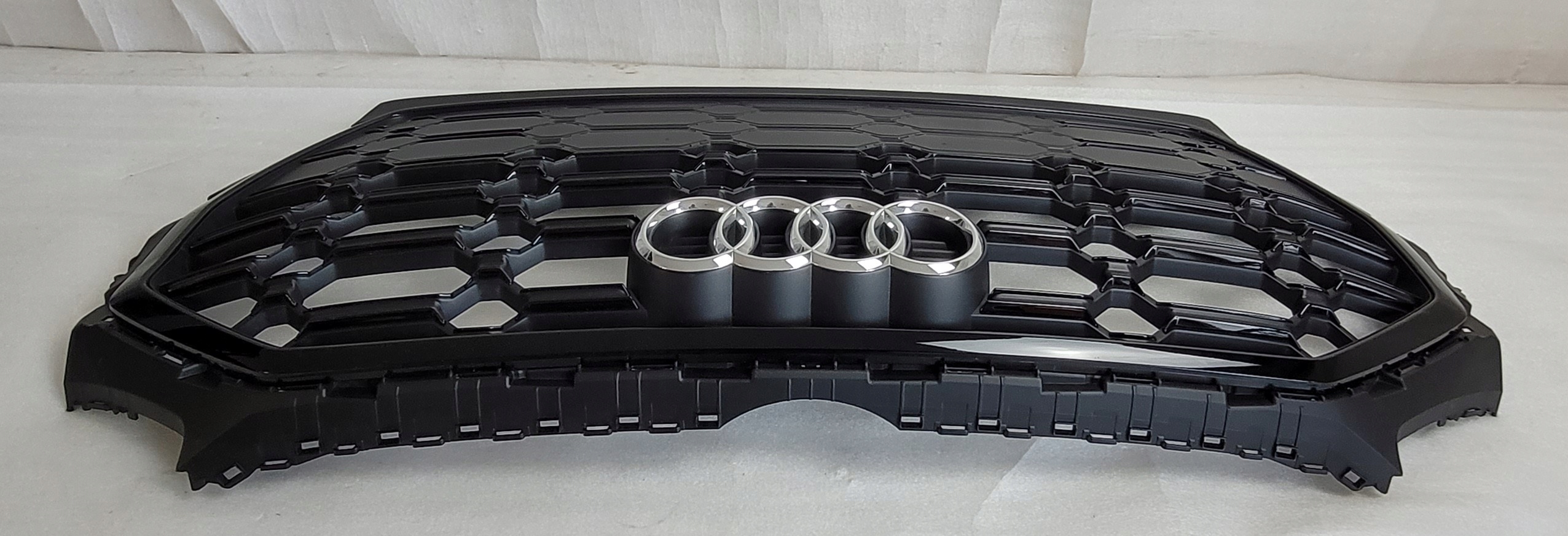 Audi Q5 Kühlergrill FRONTGRILL Kühlergitter 80A853651AH - Thumbnail 8